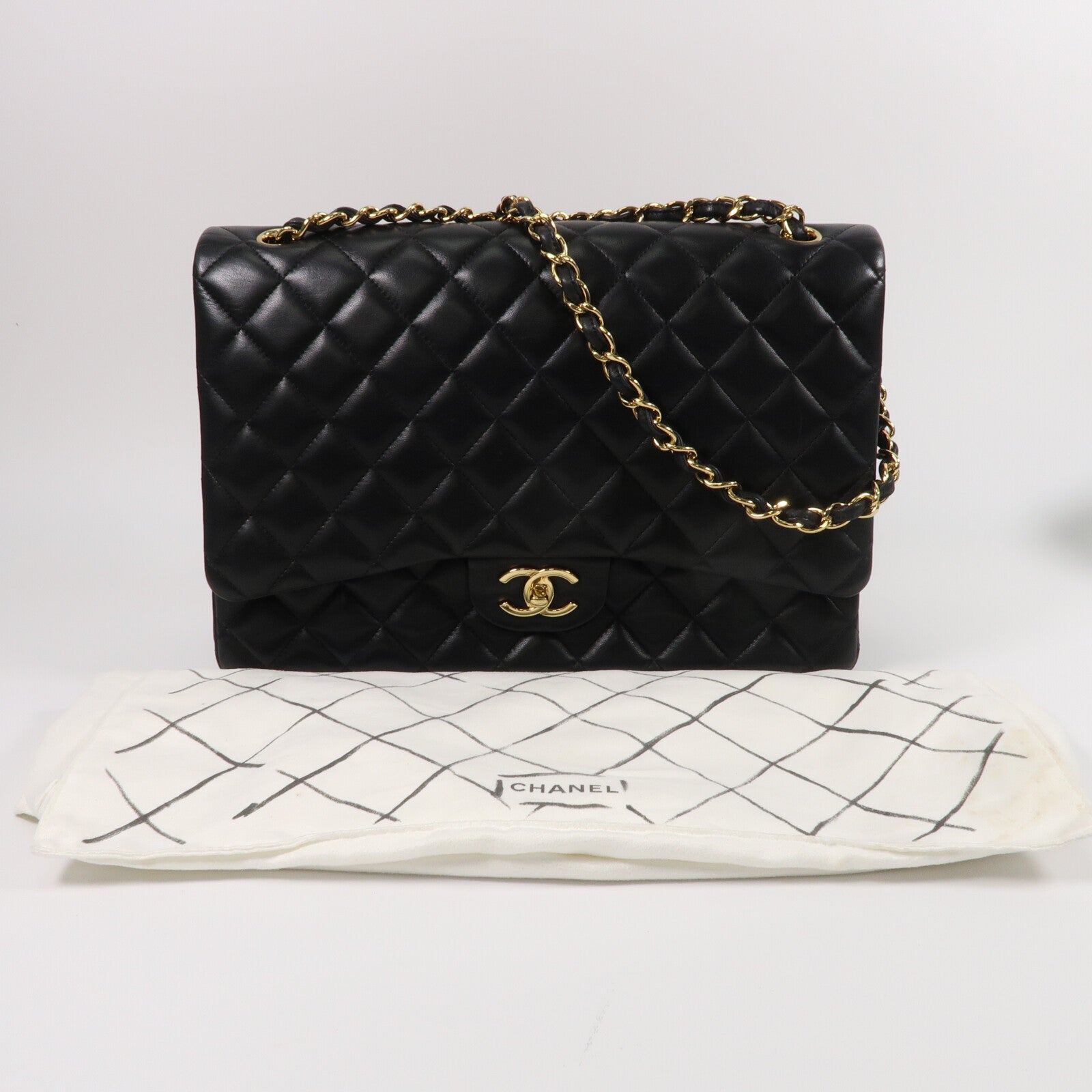 CHANEL 羊皮皮革Maxi Classic鏈帶肩背袋