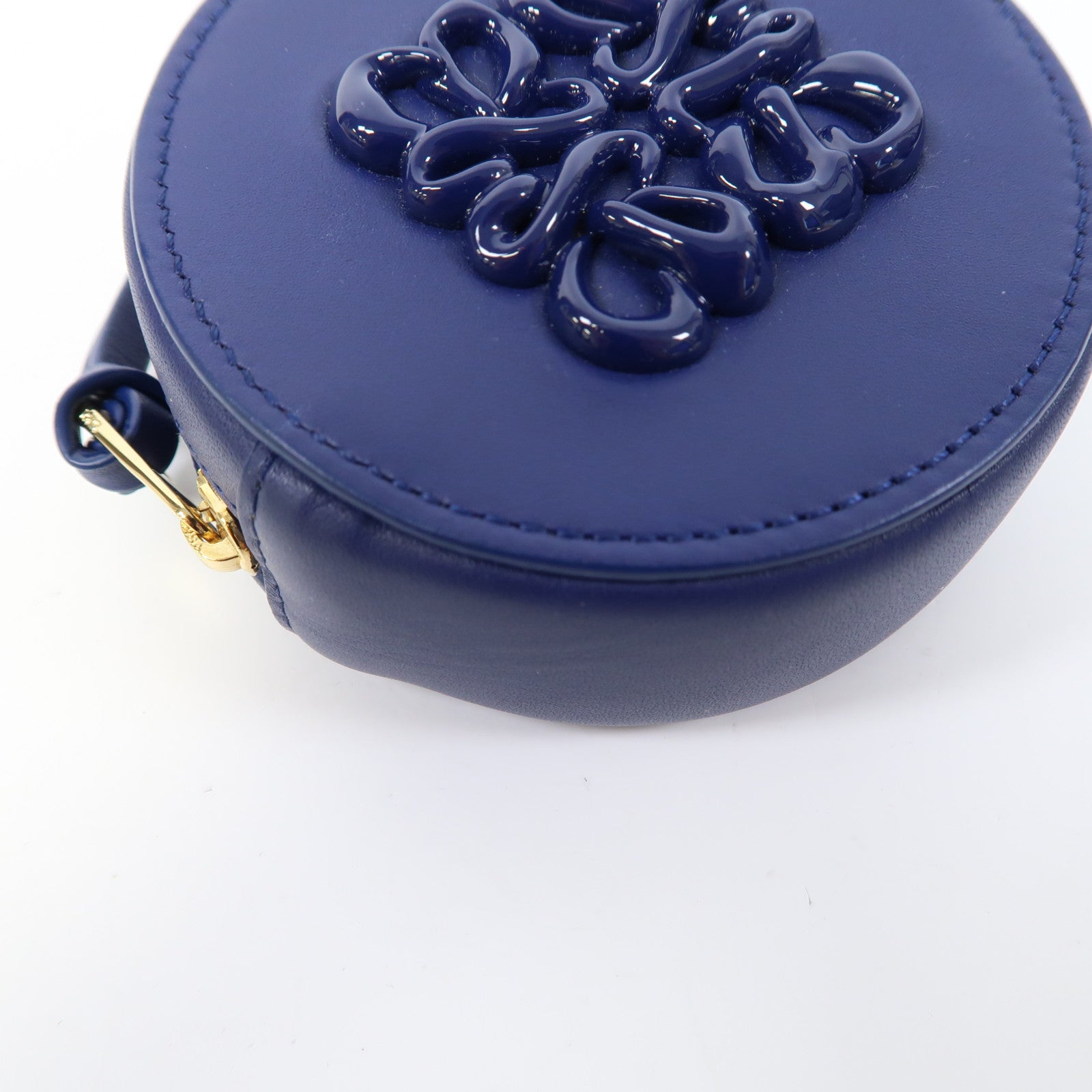 LOEWE 【激減優惠】牛皮皮革Inflated Anagram Cookie金扣零錢包藍色