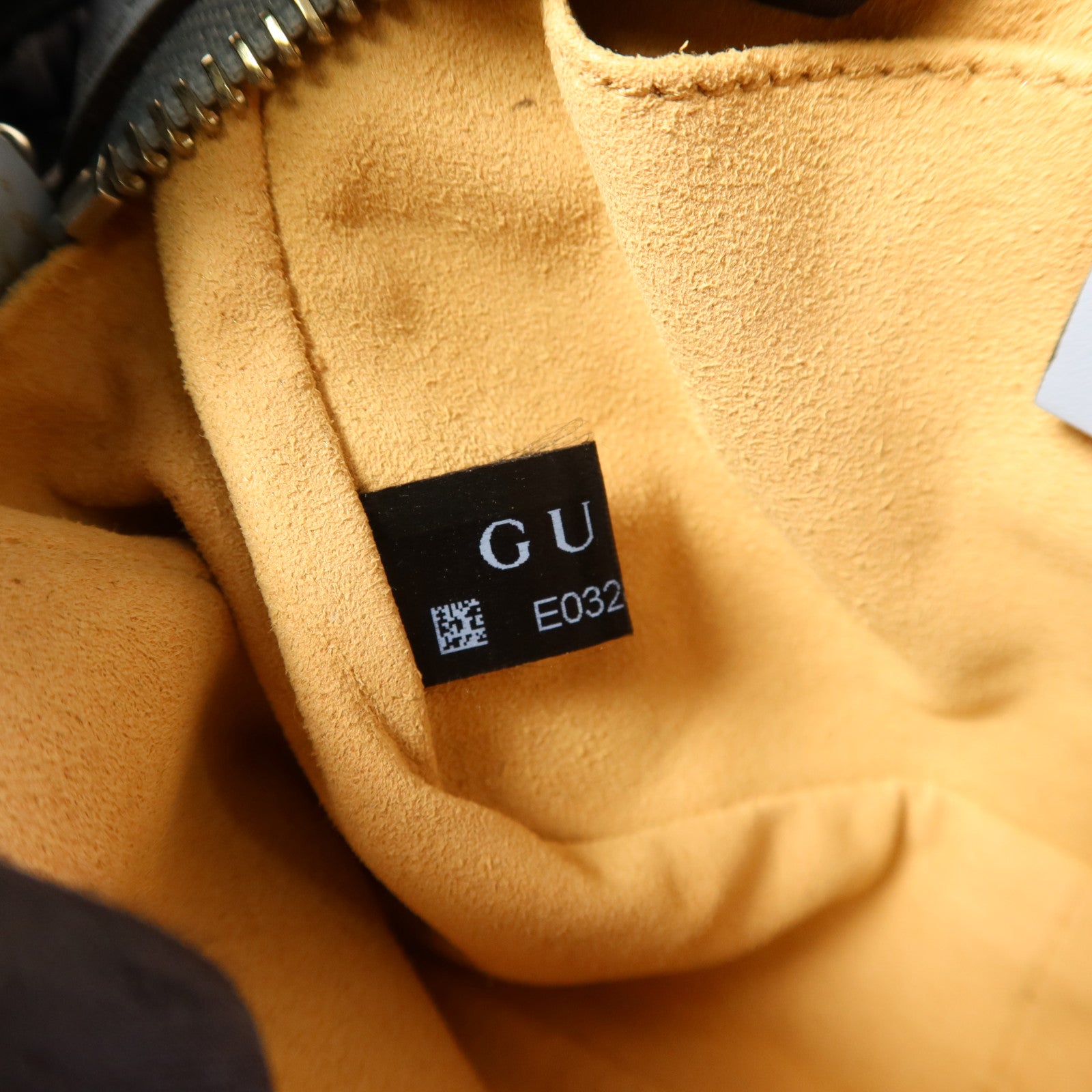 GUCCI 牛皮皮革GG Marmorrt銀扣肩背袋