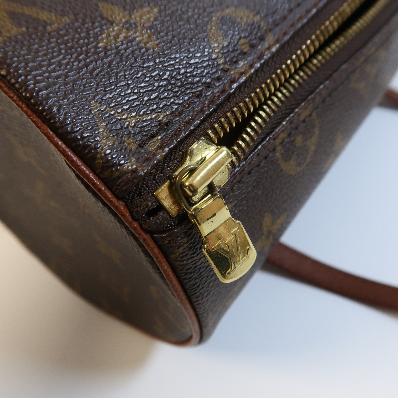 LOUIS VUITTON Monogram Papillon PM金扣肩背袋啡色