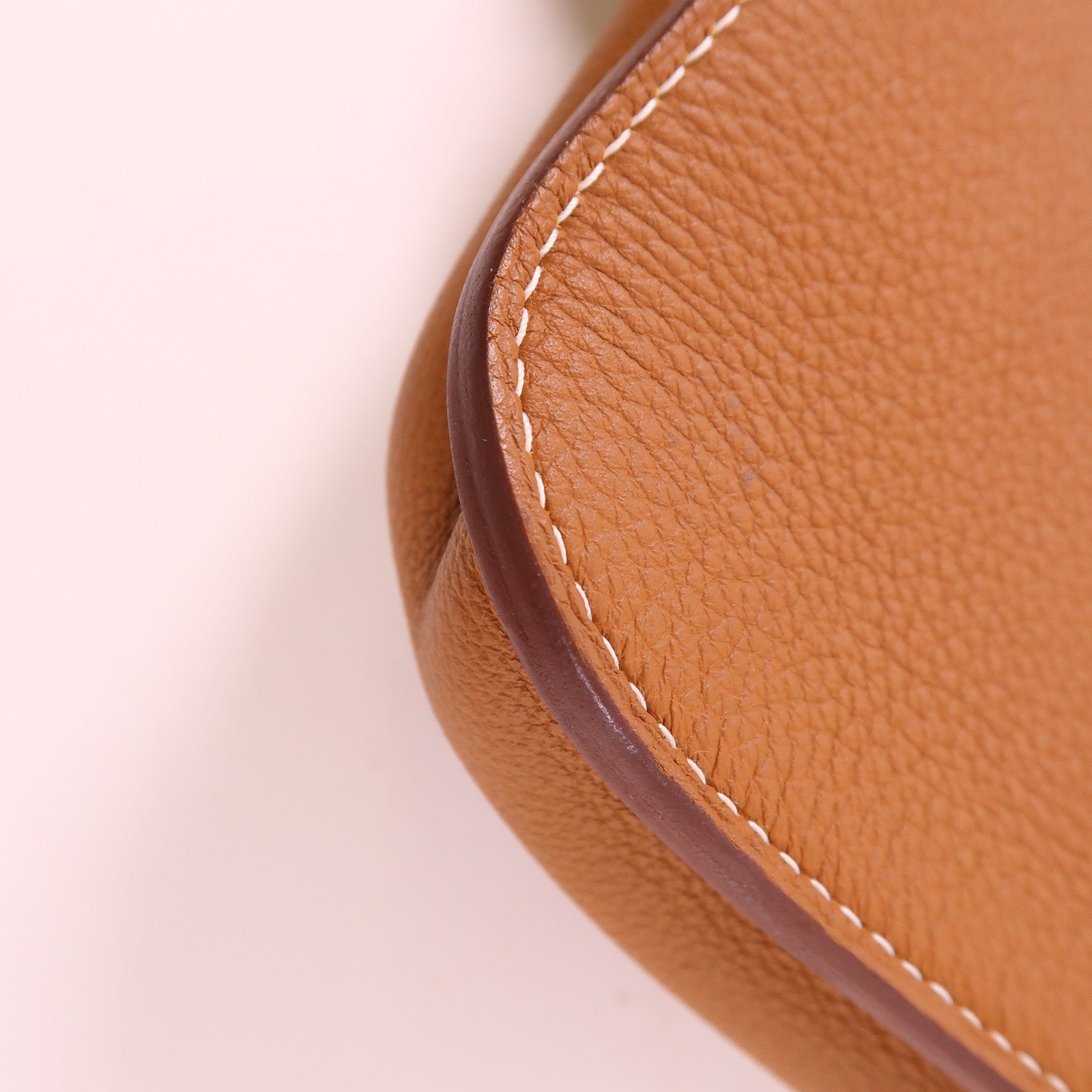 HERMES Togo皮革Steve Light Junior肩背袋37 Gold