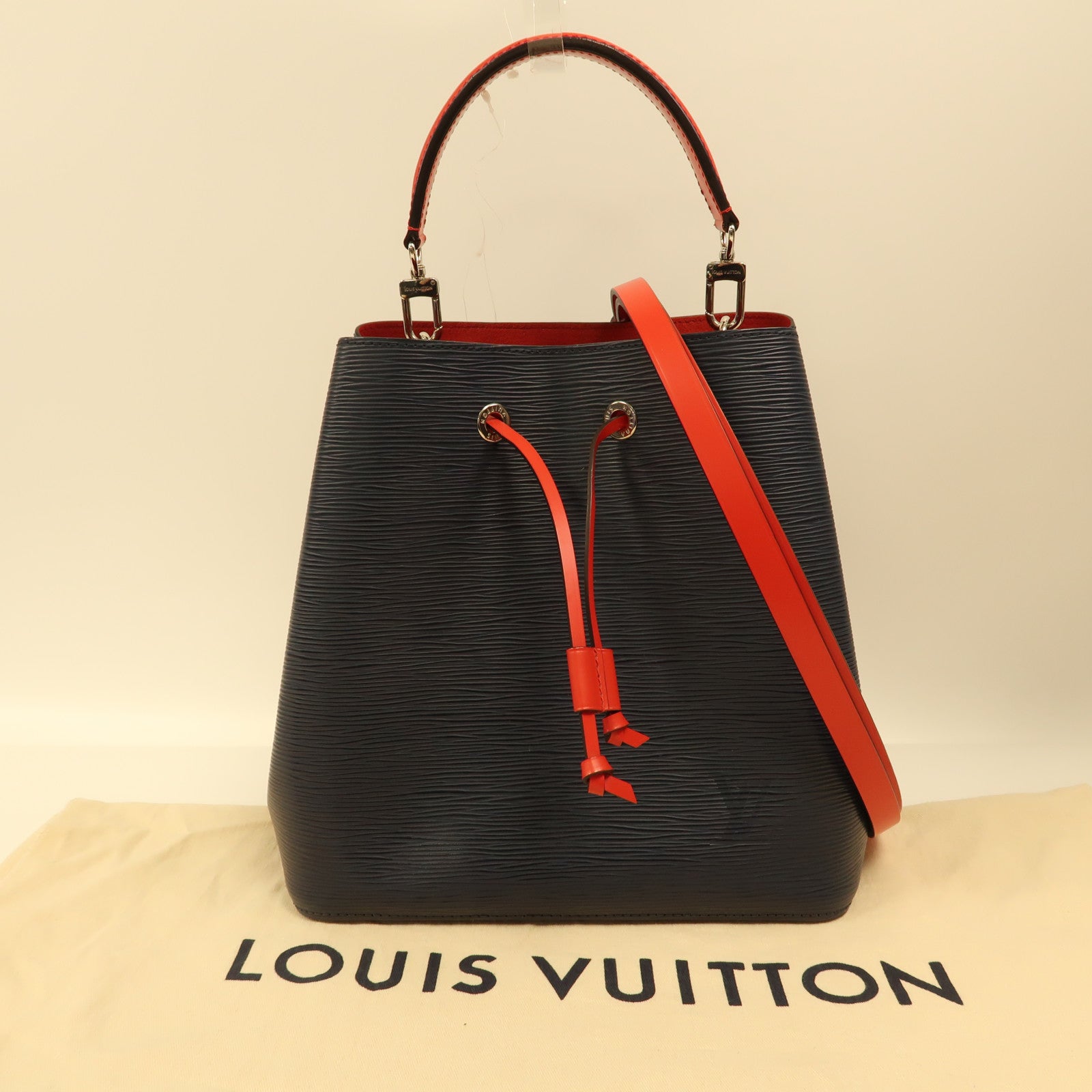 LOUIS VUITTON Epi Neo Noe MM銀扣手挽肩背兩用袋深藍色/紅色