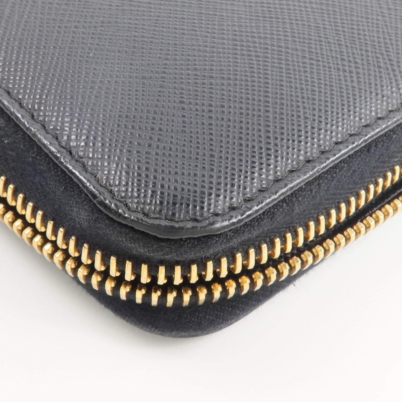 PRADA Saffiano皮革Long Wallet長錢包