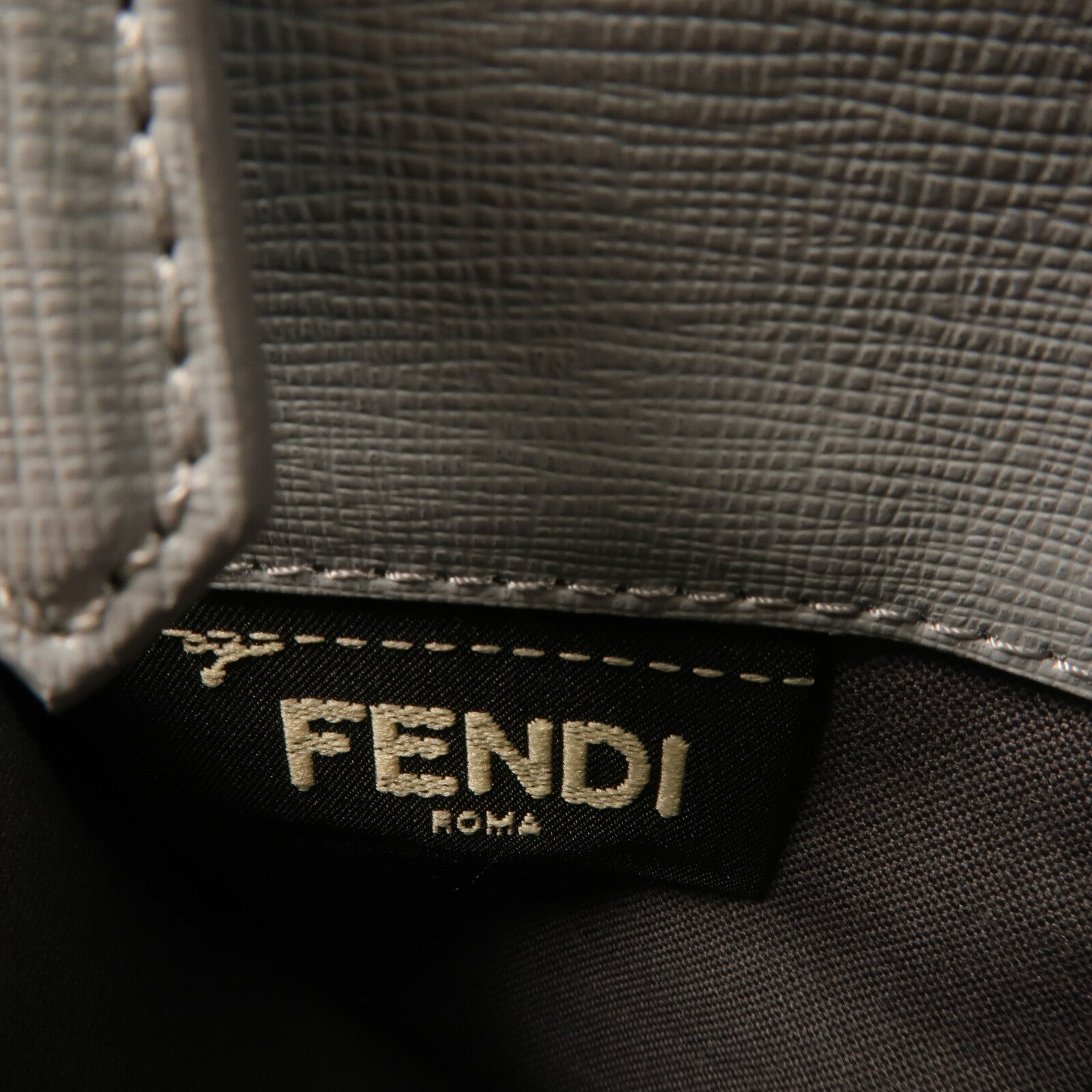 FENDI 牛皮皮革Monster Wallet On Chan鏈帶肩背袋
