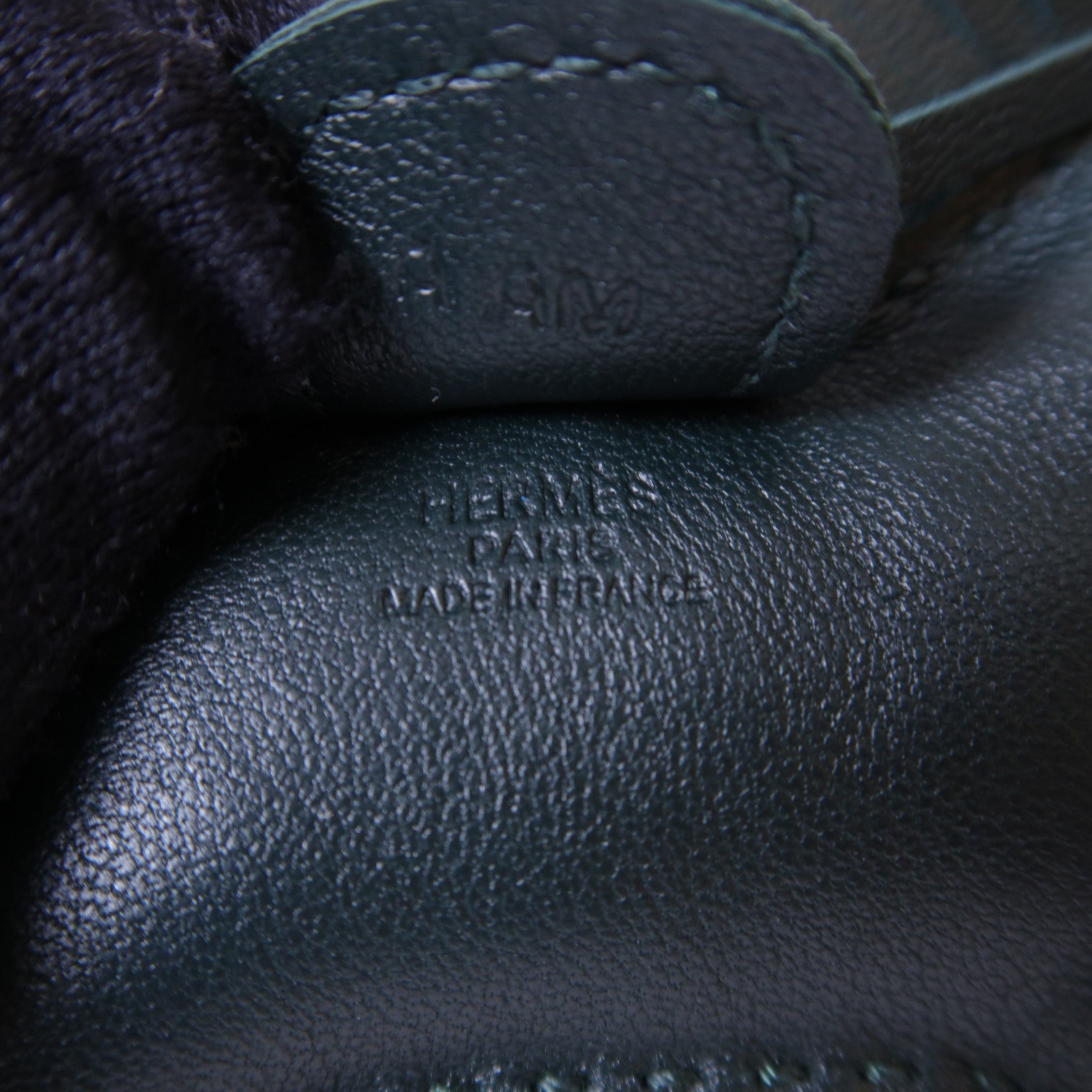 HERMES Swift皮革Rodeo PM掛飾松柏綠色