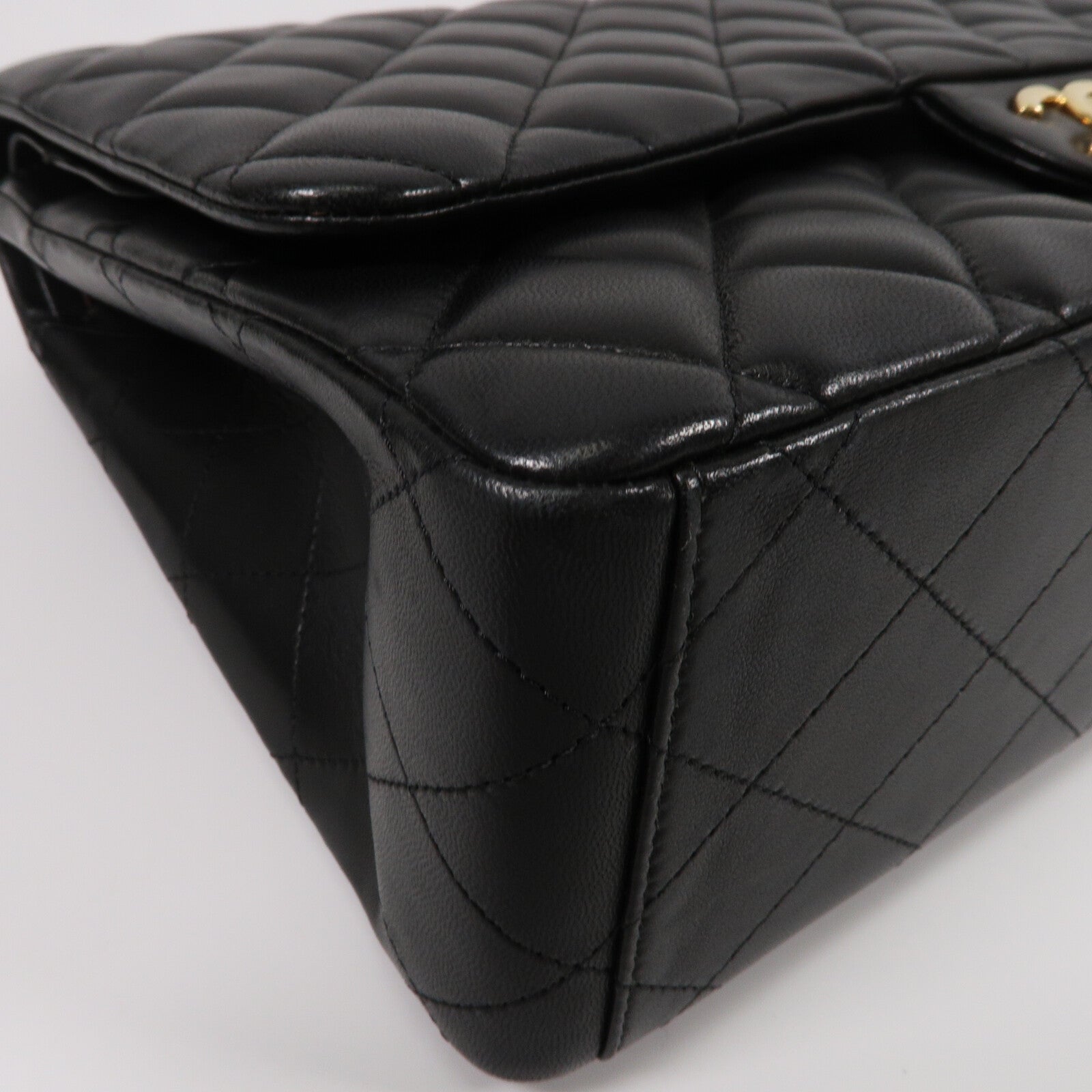 CHANEL 羊皮皮革Maxi Classic鏈帶肩背袋