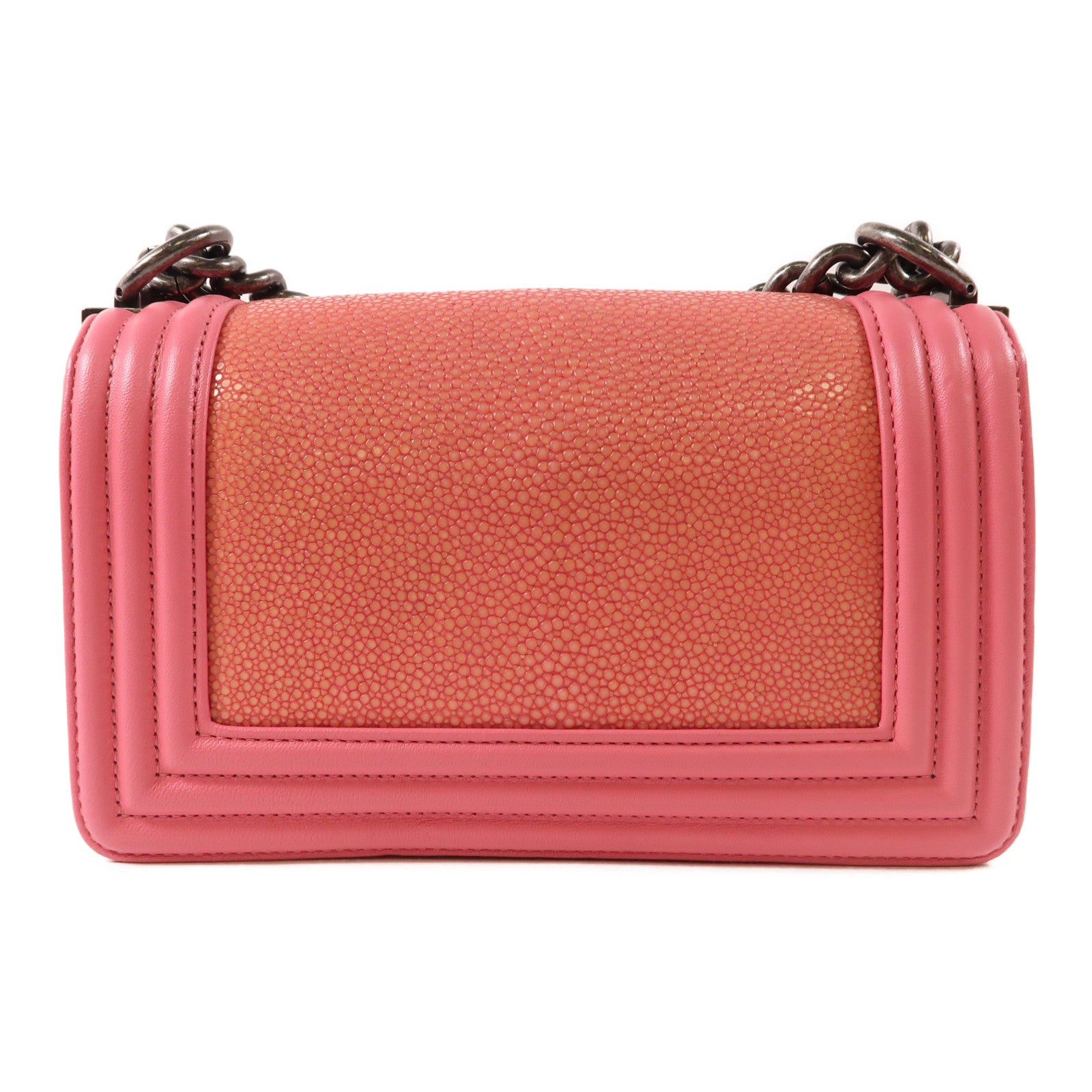 CHANEL 【激減優惠】魔鬼魚皮革/牛皮皮革Boy 20鏈帶肩背袋