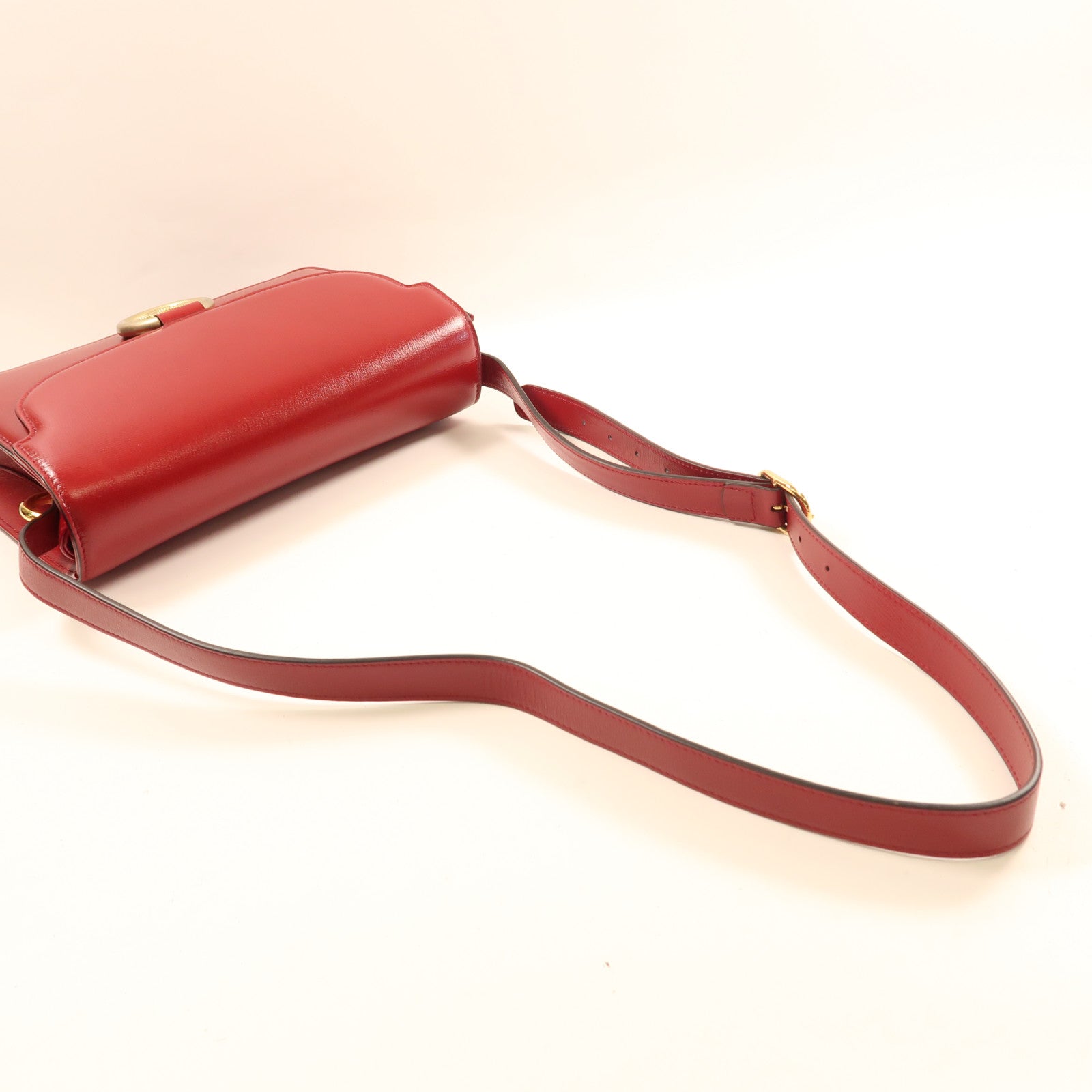 GUCCI 牛皮皮革Shoulder Bag金扣肩背袋