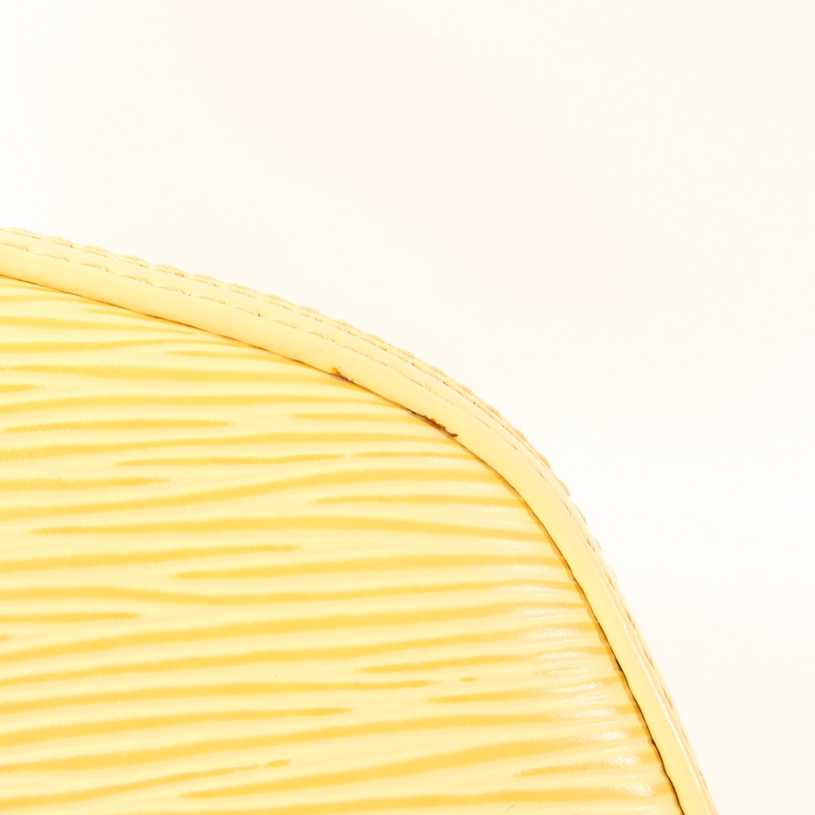 LOUIS VUITTON Epi Jasmine金扣手挽袋