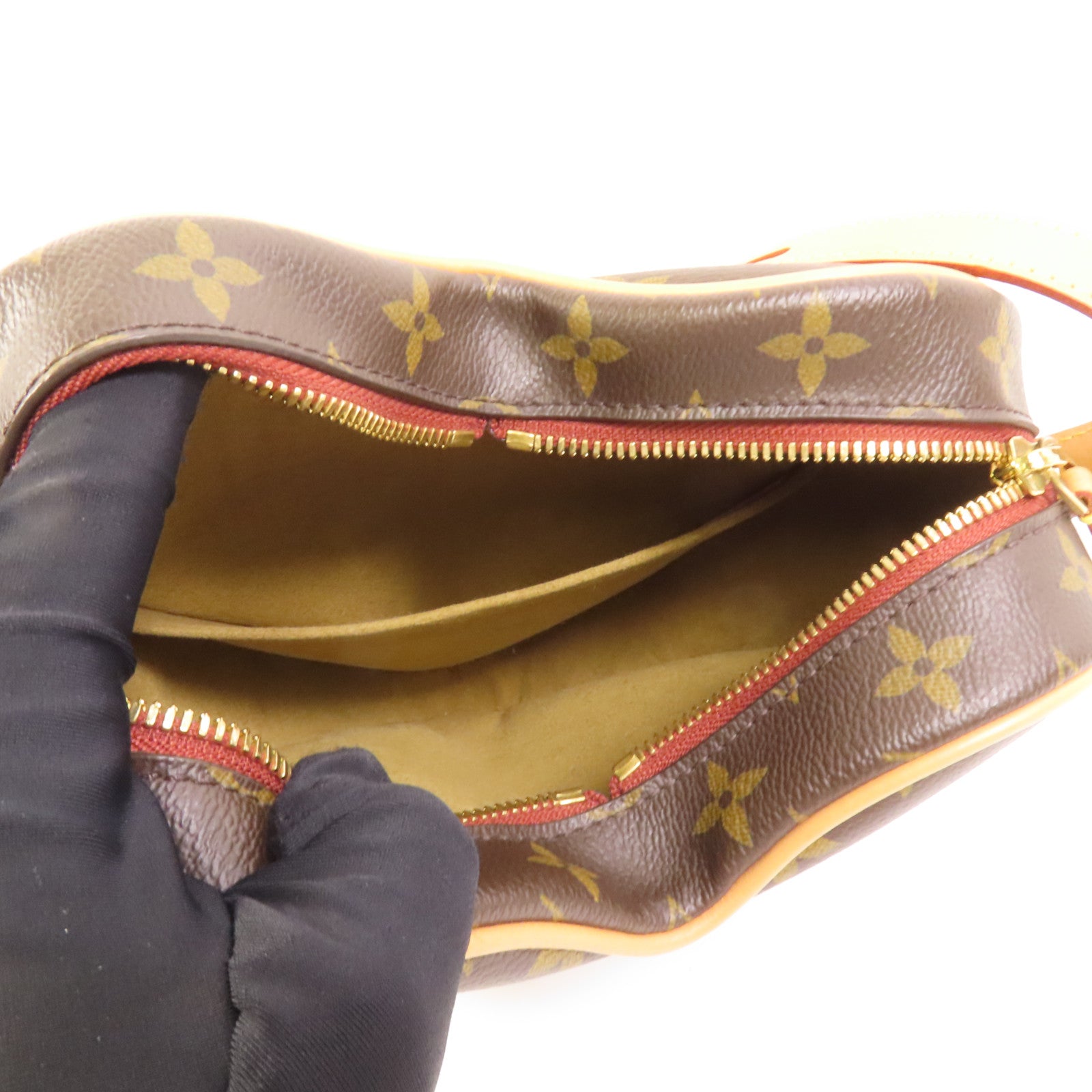 LOUIS VUITTON 【激減優惠】Monogram Game On Coeur金扣肩背袋棕色