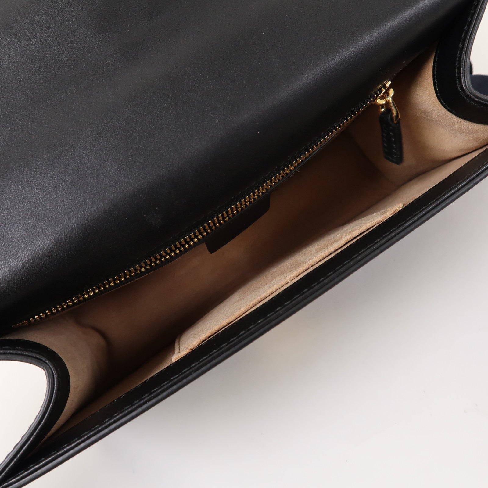 GUCCI 牛皮皮革Sylvie Small Shoulder Bag金扣黑色