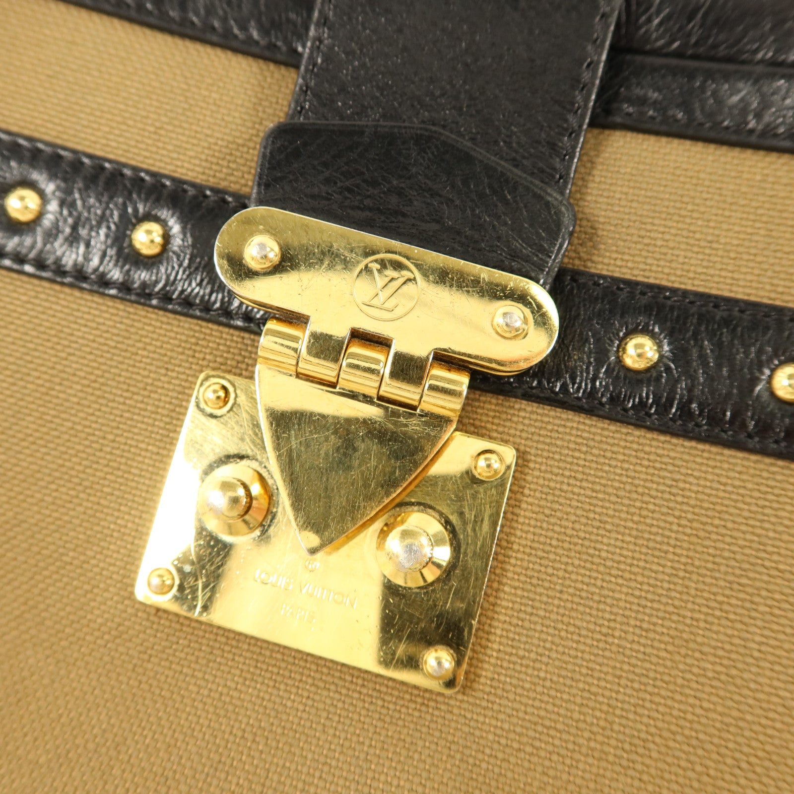 LOUIS VUITTON 帆布Petite Malle Soft MM金扣肩背袋