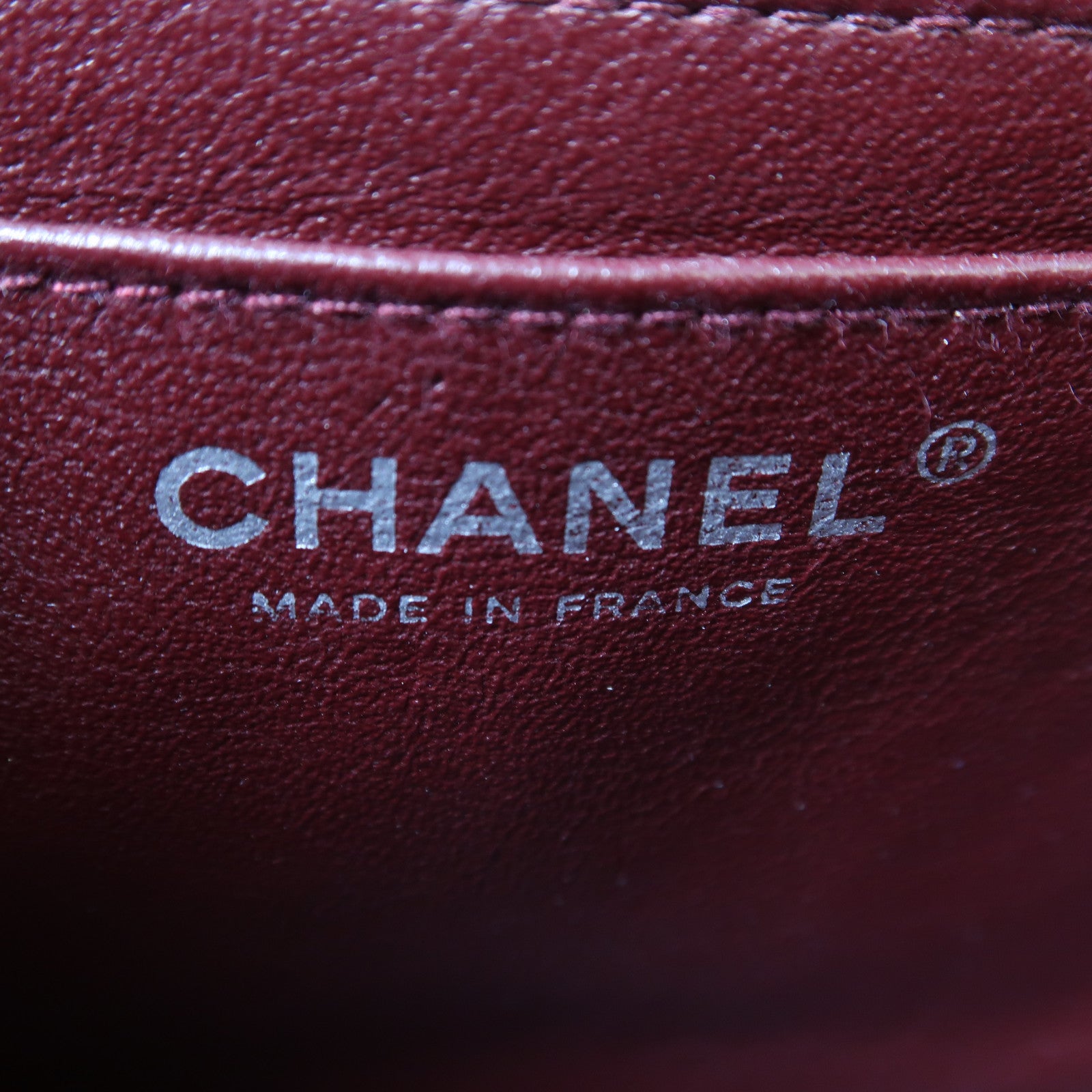 CHANEL 菱格羊皮皮革Mini Classic 17銀扣肩背袋黑色