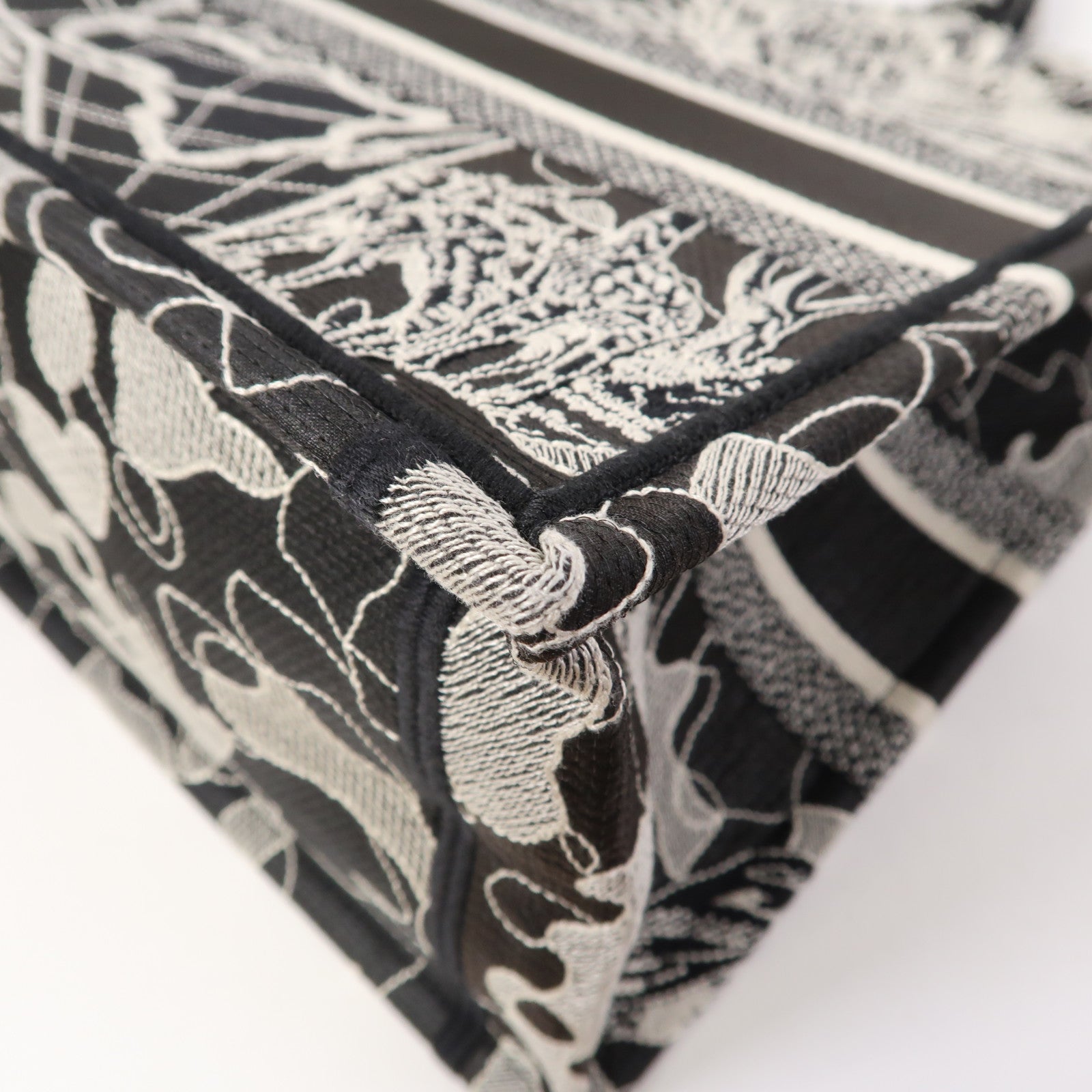 Dior 【激減優惠】帆布Book Tote Medium手挽袋黑色