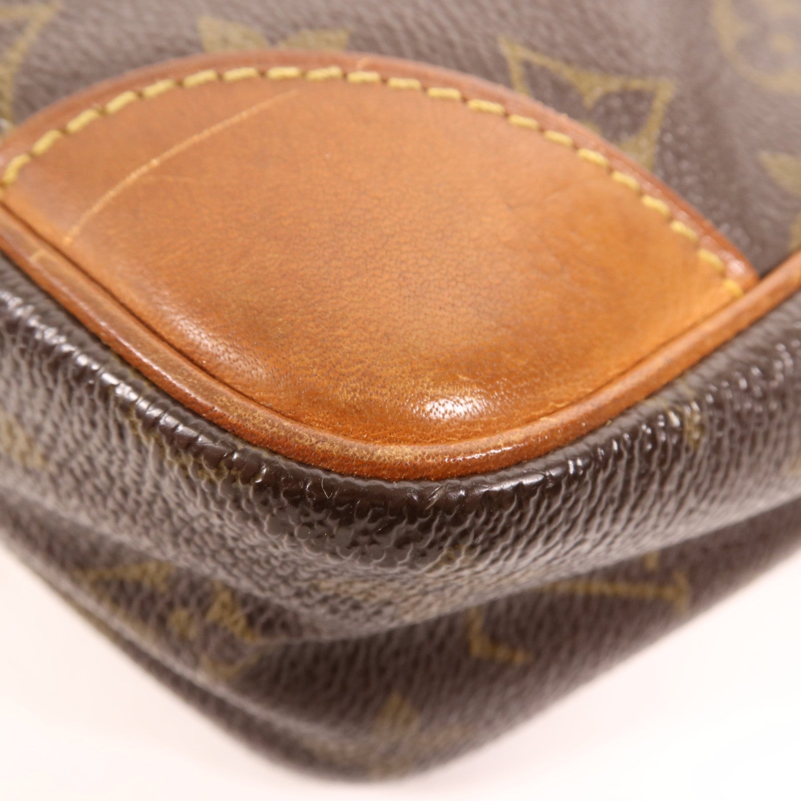 LOUIS VUITTON Monogram Compiegne 23金扣手拿包