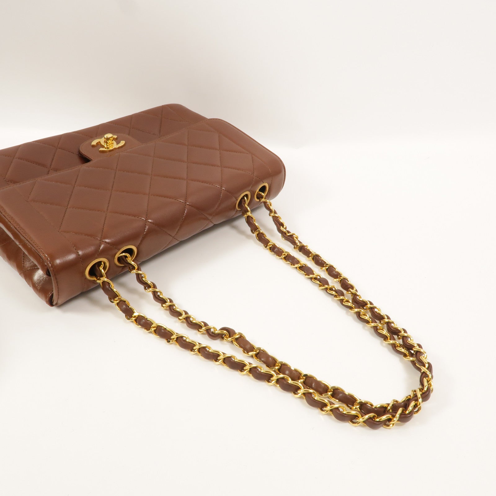 CHANEL 羊皮皮革Vintage Diana Medium鏈帶肩背袋