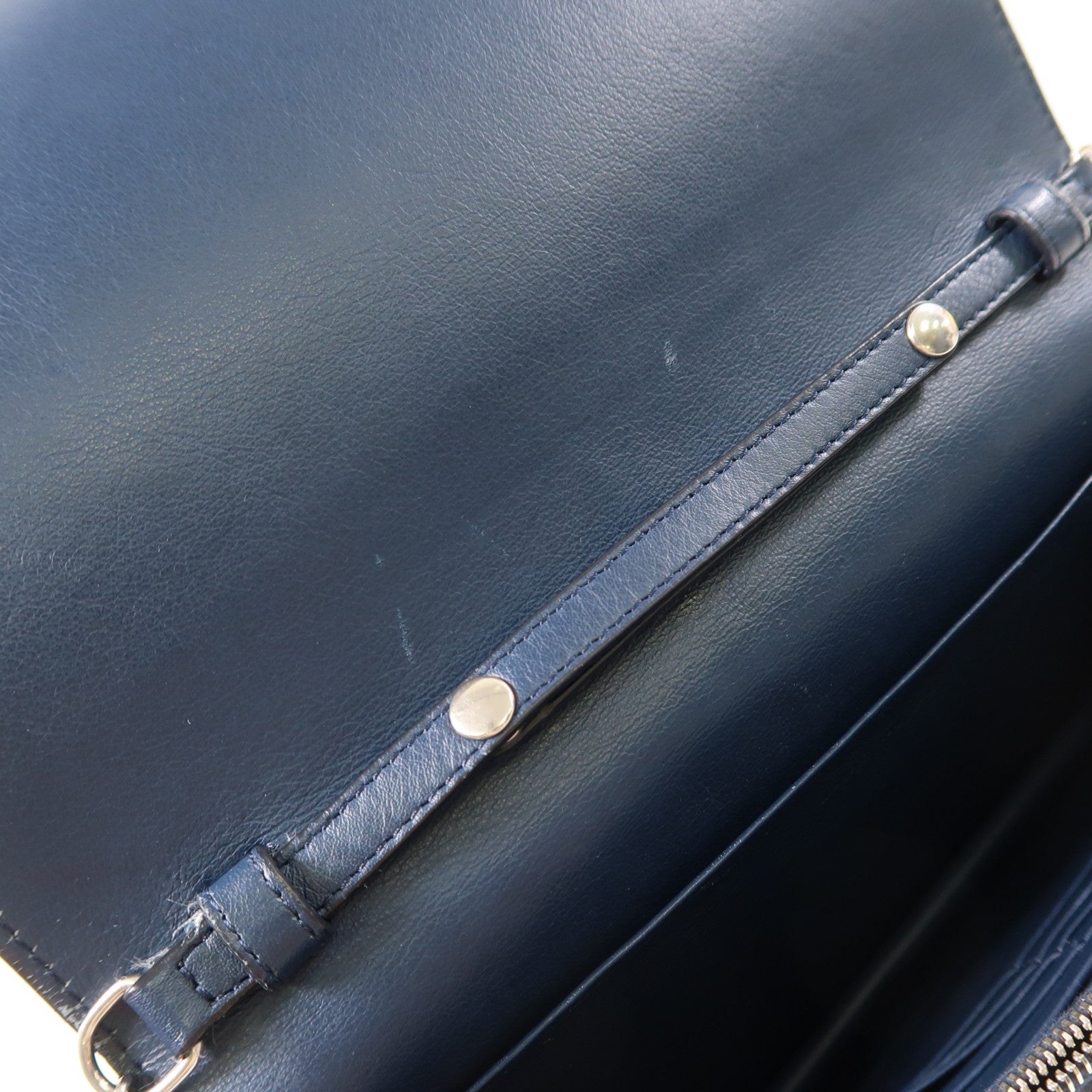 CELINE 【激減優惠】羊皮皮革Frame Wallet On Strap銀扣鏈帶肩背袋