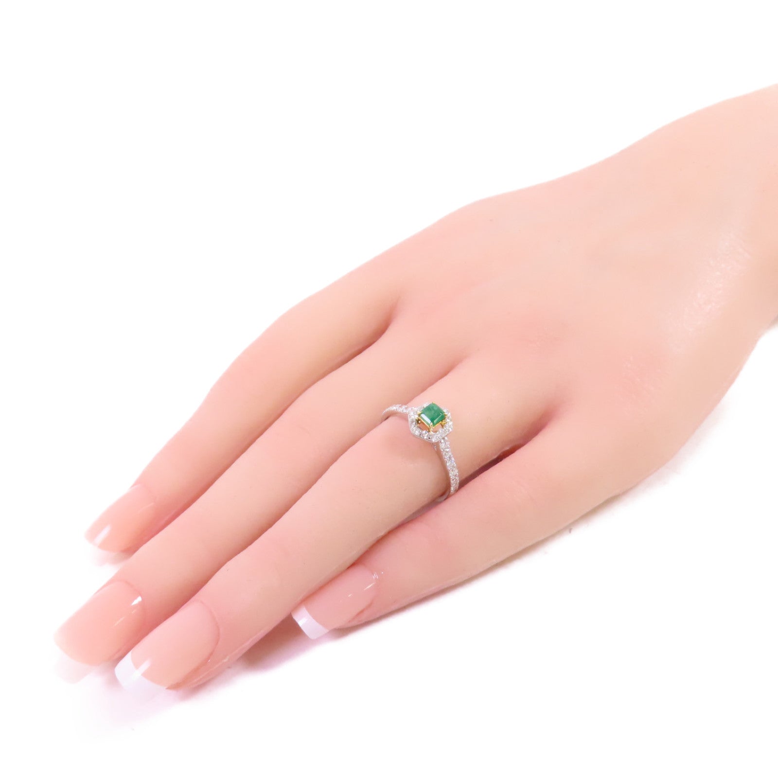 JEWELRY 【激減優惠】18K白金Emerald Ring 0.28ct綠寶石/0.48鑽石戒指US#6.75