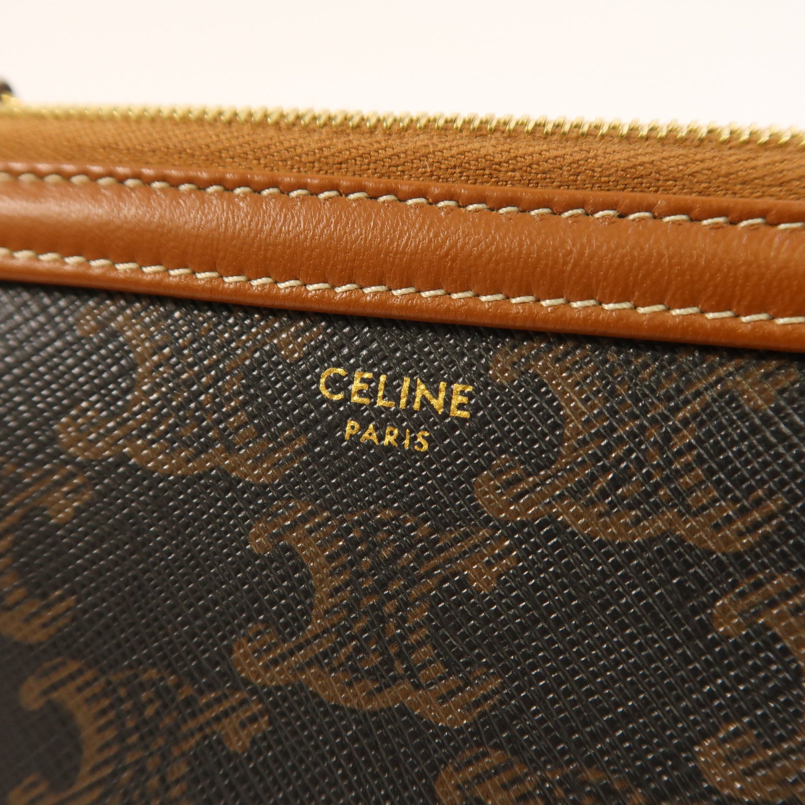 CELINE 塗層帆布Clutch On Chain金扣鏈帶肩背袋