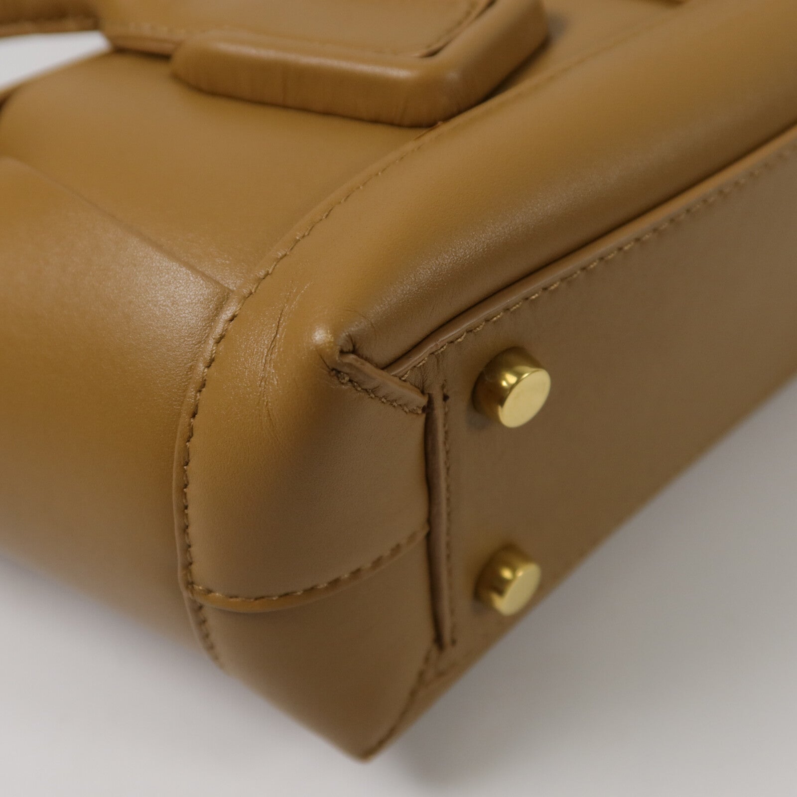BOTTEGA VENETA 牛皮皮革Arco 22手挽肩背兩用袋