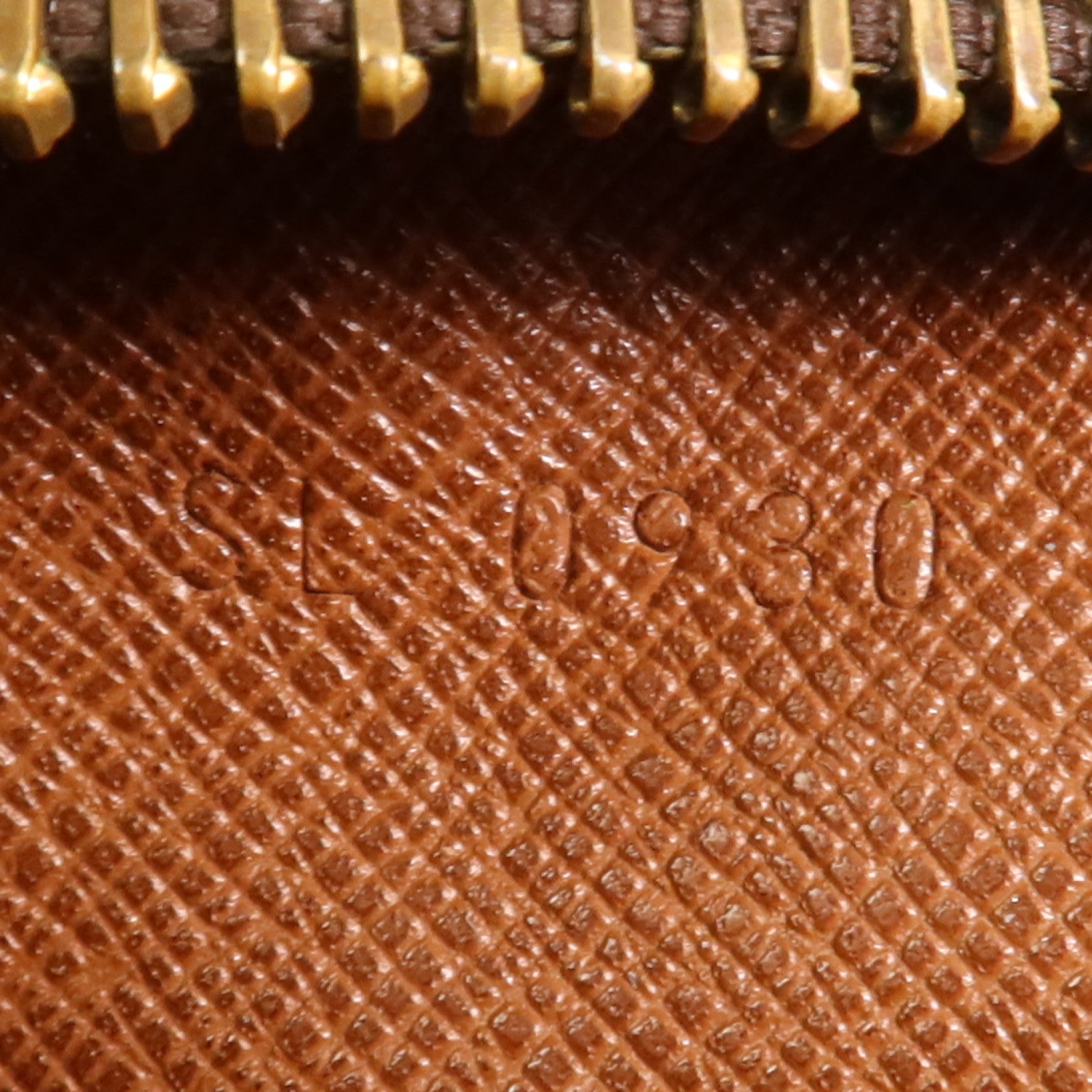 LOUIS VUITTON Monogram Compiegne 23金扣手拿包