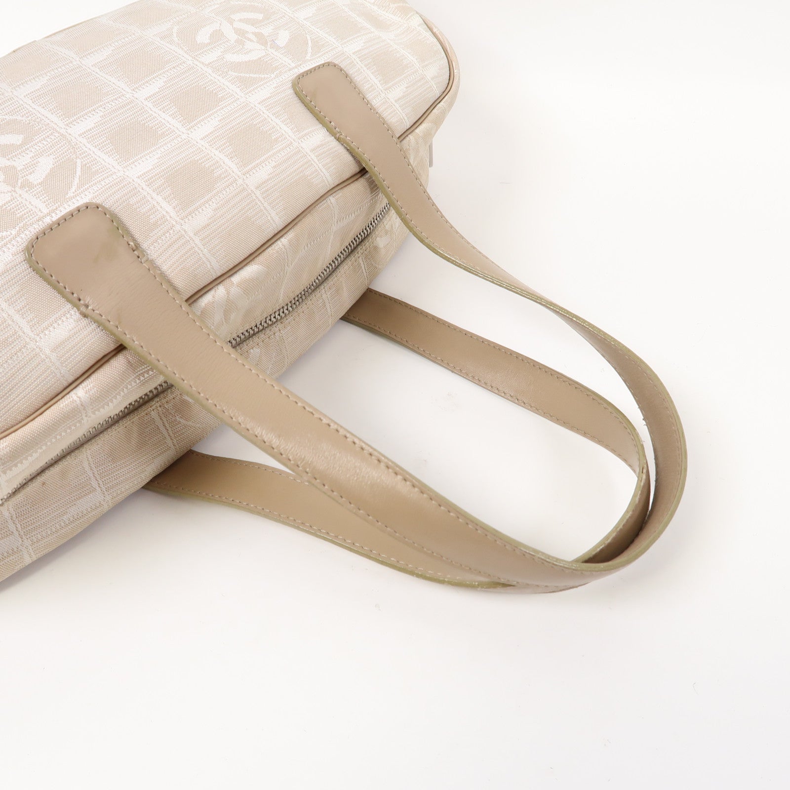 CHANEL 【激減優惠】帆布Shoulder Bag銀扣肩背袋米色