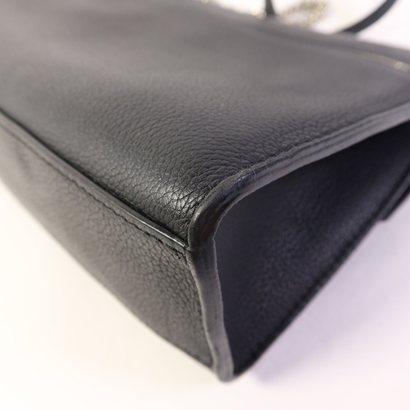 LOUIS VUITTON 牛皮皮革Mylockme銀扣鏈帶肩背袋