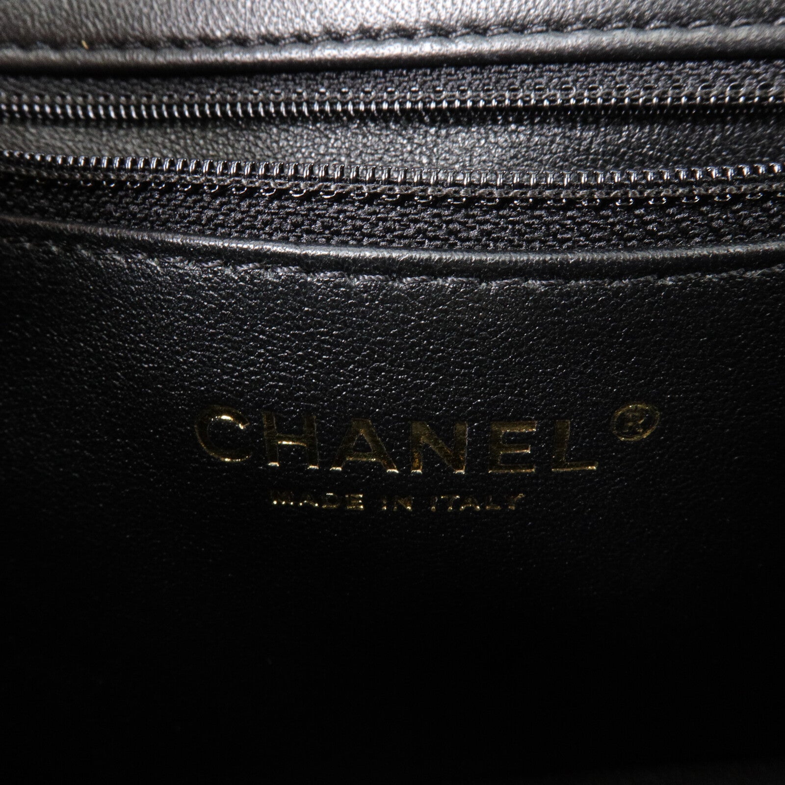 CHANEL 羊皮皮革CoCo Heart Flap鏈帶肩背袋