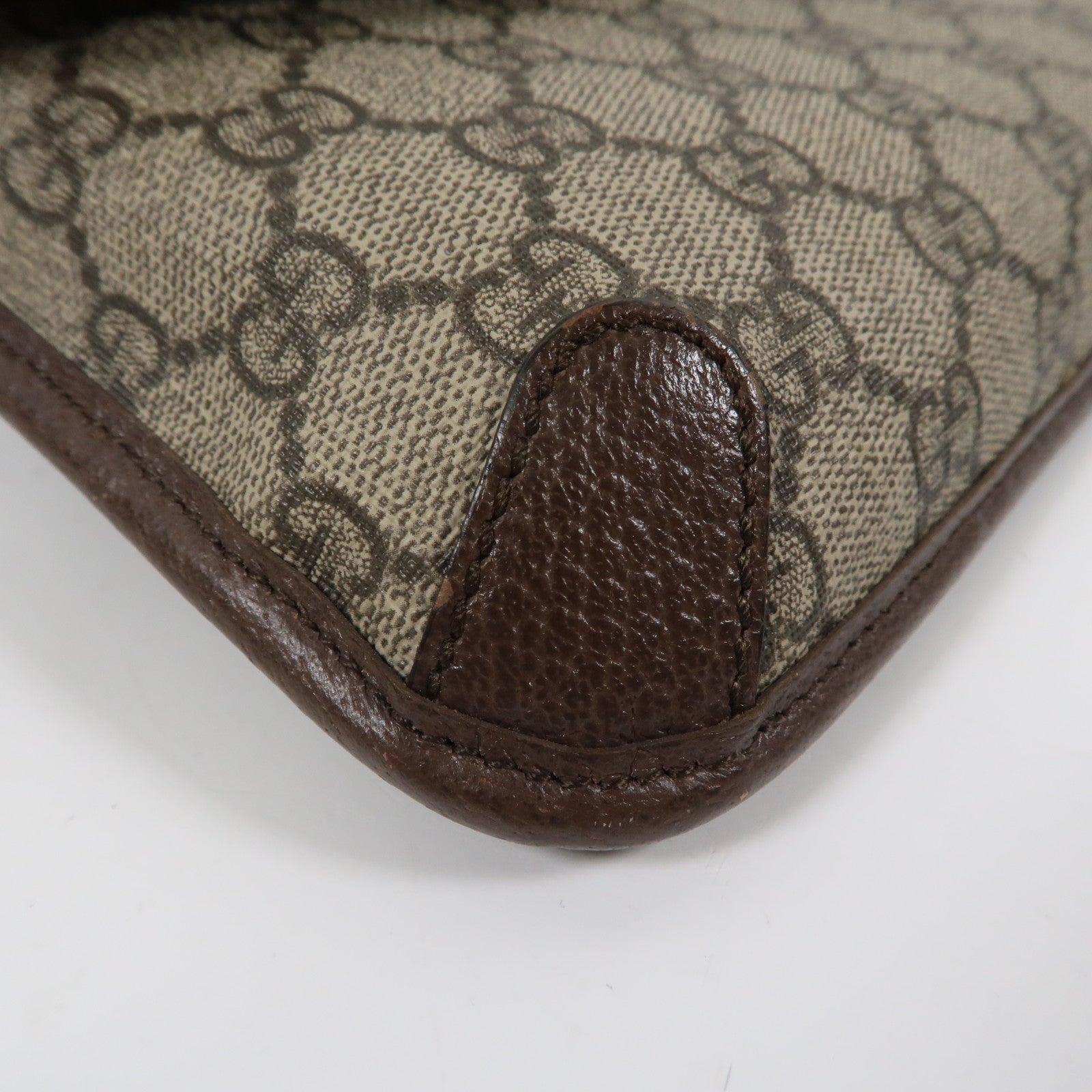 GUCCI 塗層帆布GG Supreme金扣腰包啡色