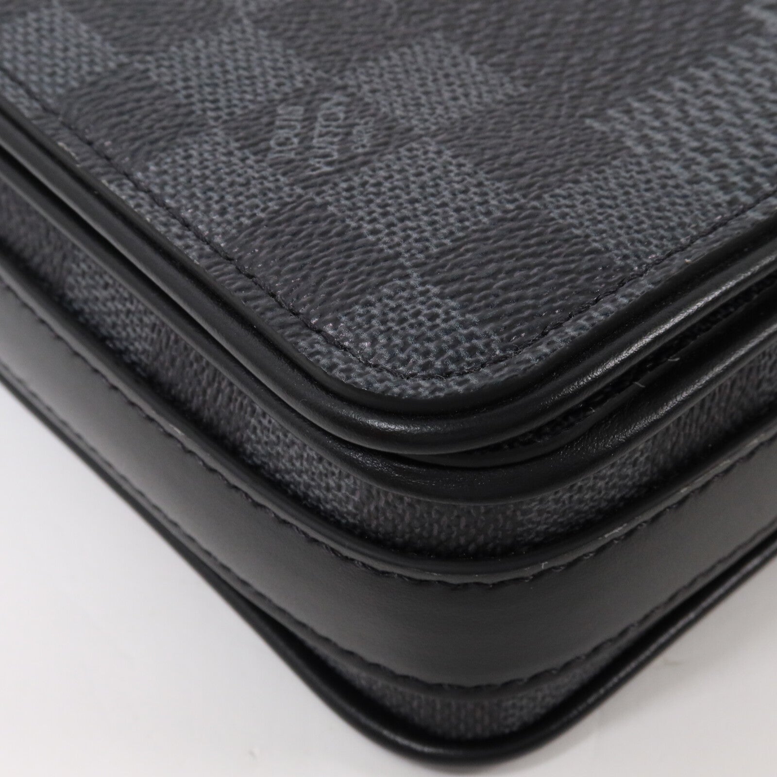 LOUIS VUITTON Damier Graphite Studio Messenger肩背袋