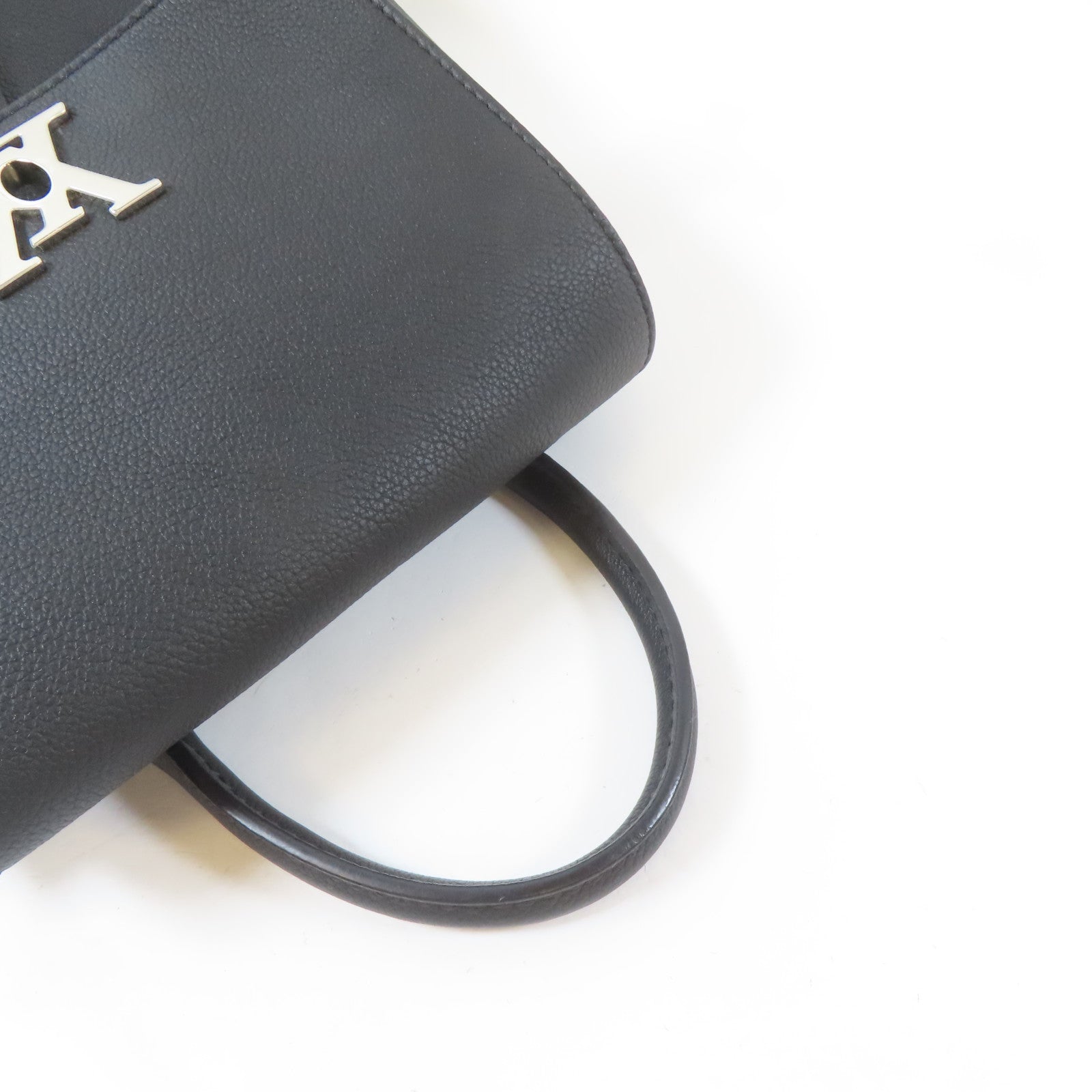 LOUIS VUITTON 牛皮皮革Lockme Backpack銀扣背包黑色