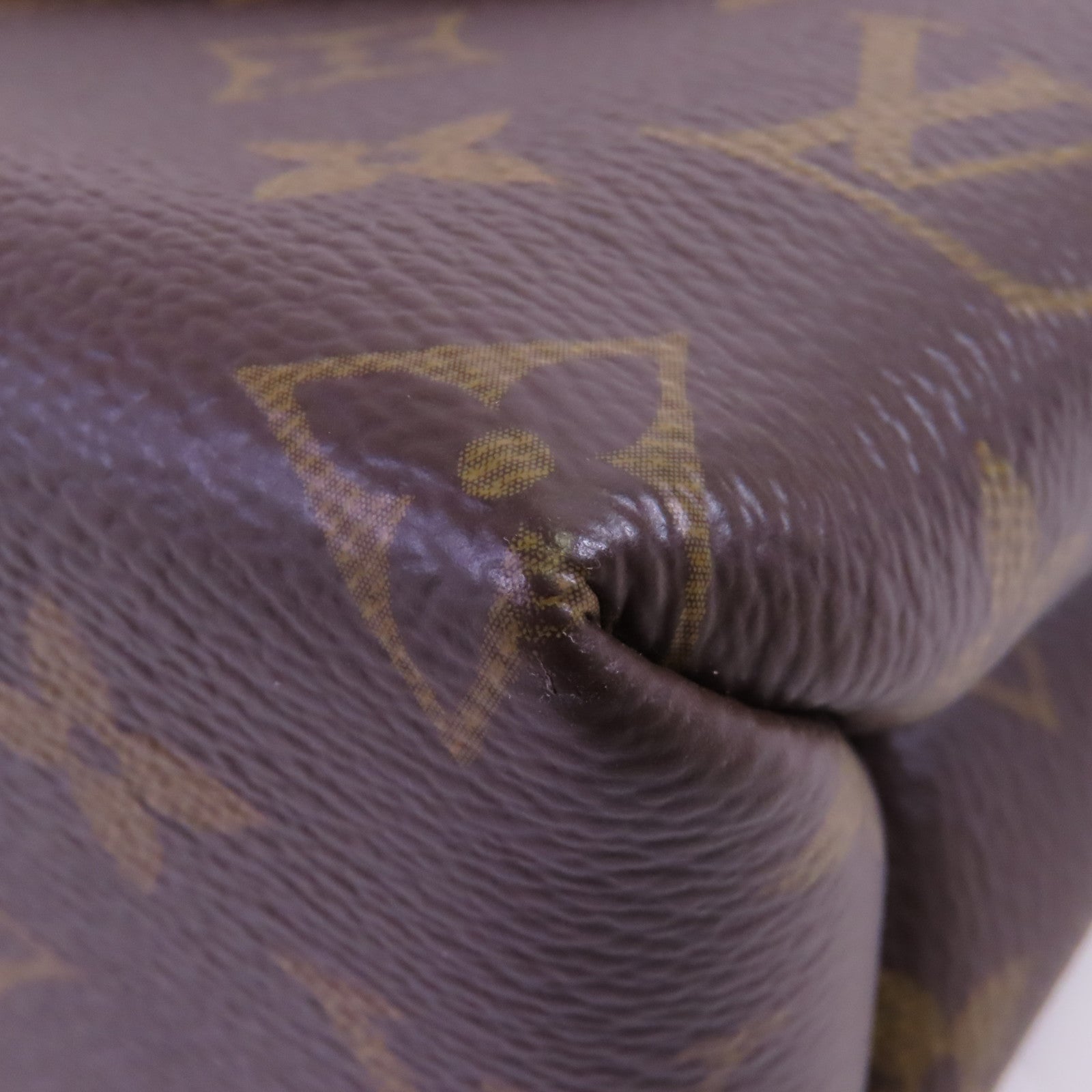 LOUIS VUITTON Monogram Saint Placide金扣鏈帶肩背袋