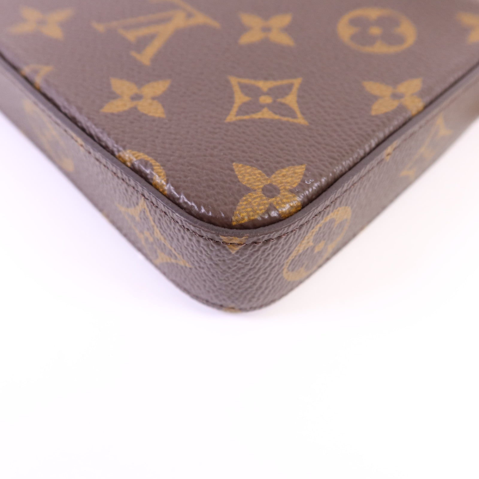 LOUIS VUITTON Monogram Felicie Pochette金扣鏈帶肩背袋