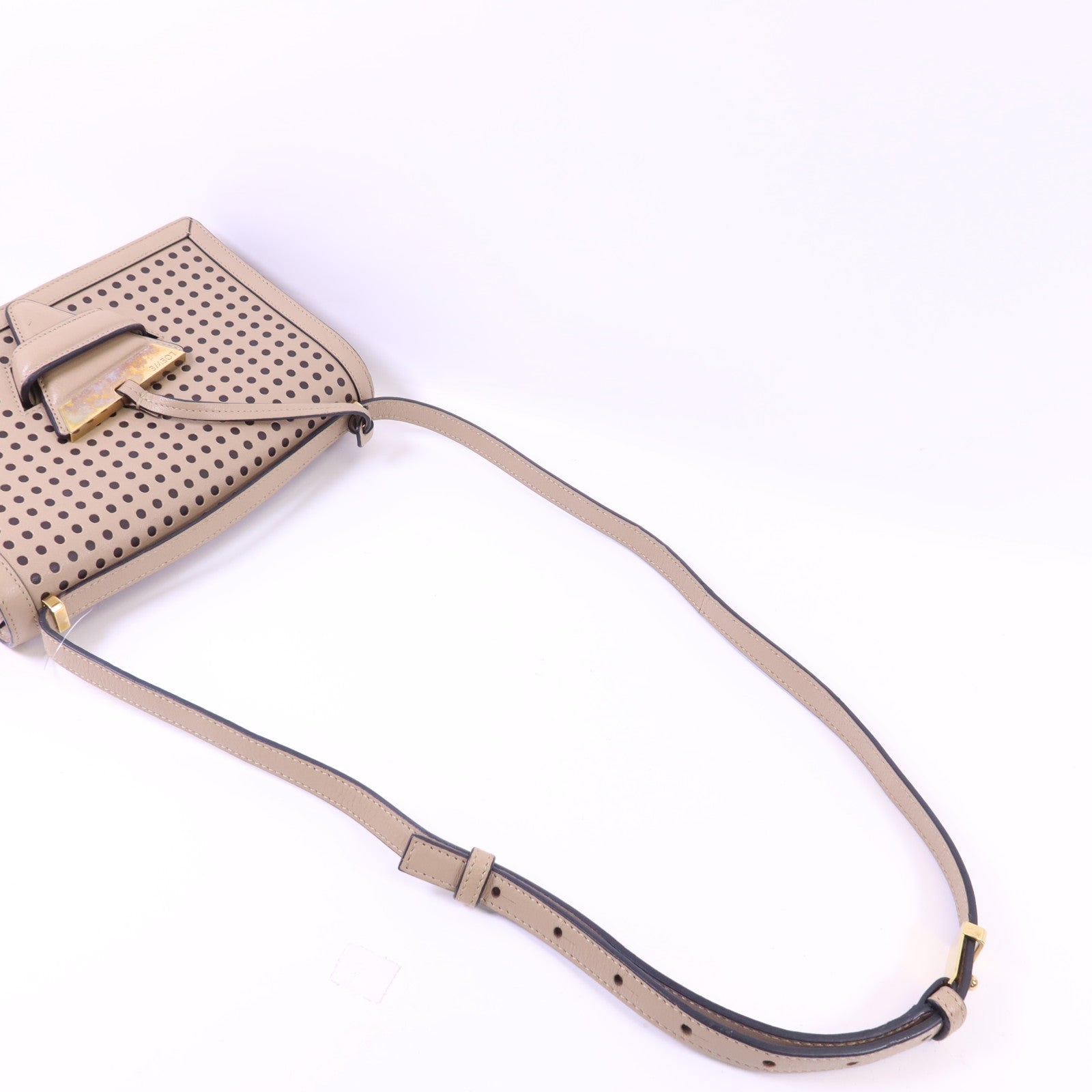 LOEWE 【激減優惠】牛皮皮革Barcelona金扣肩背袋