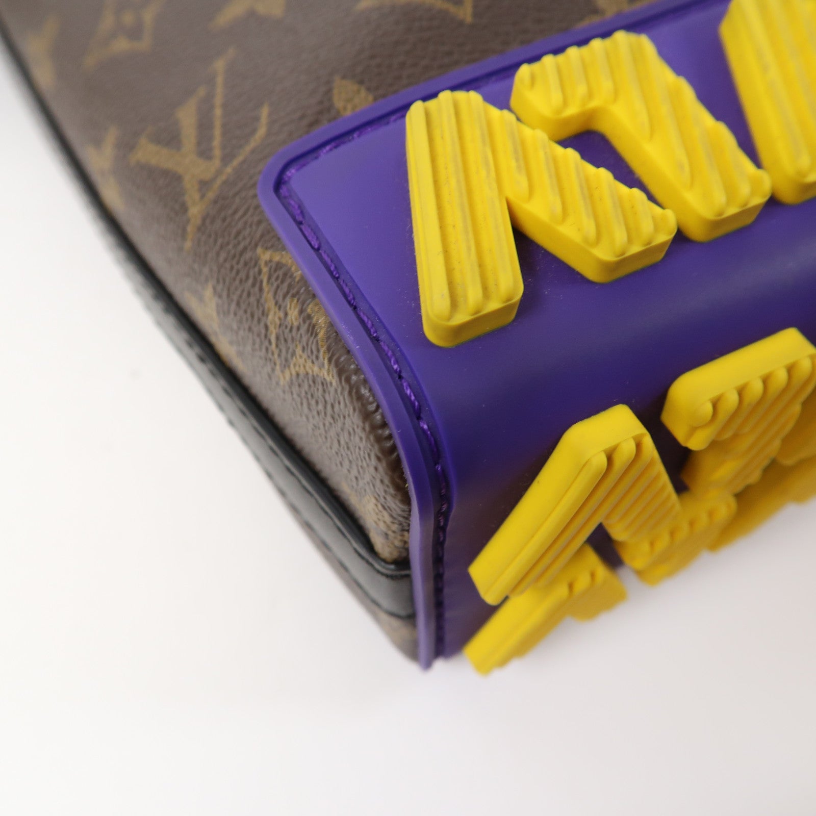 LOUIS VUITTON 【激減優惠】Monogram Cruiser肩背袋啡色