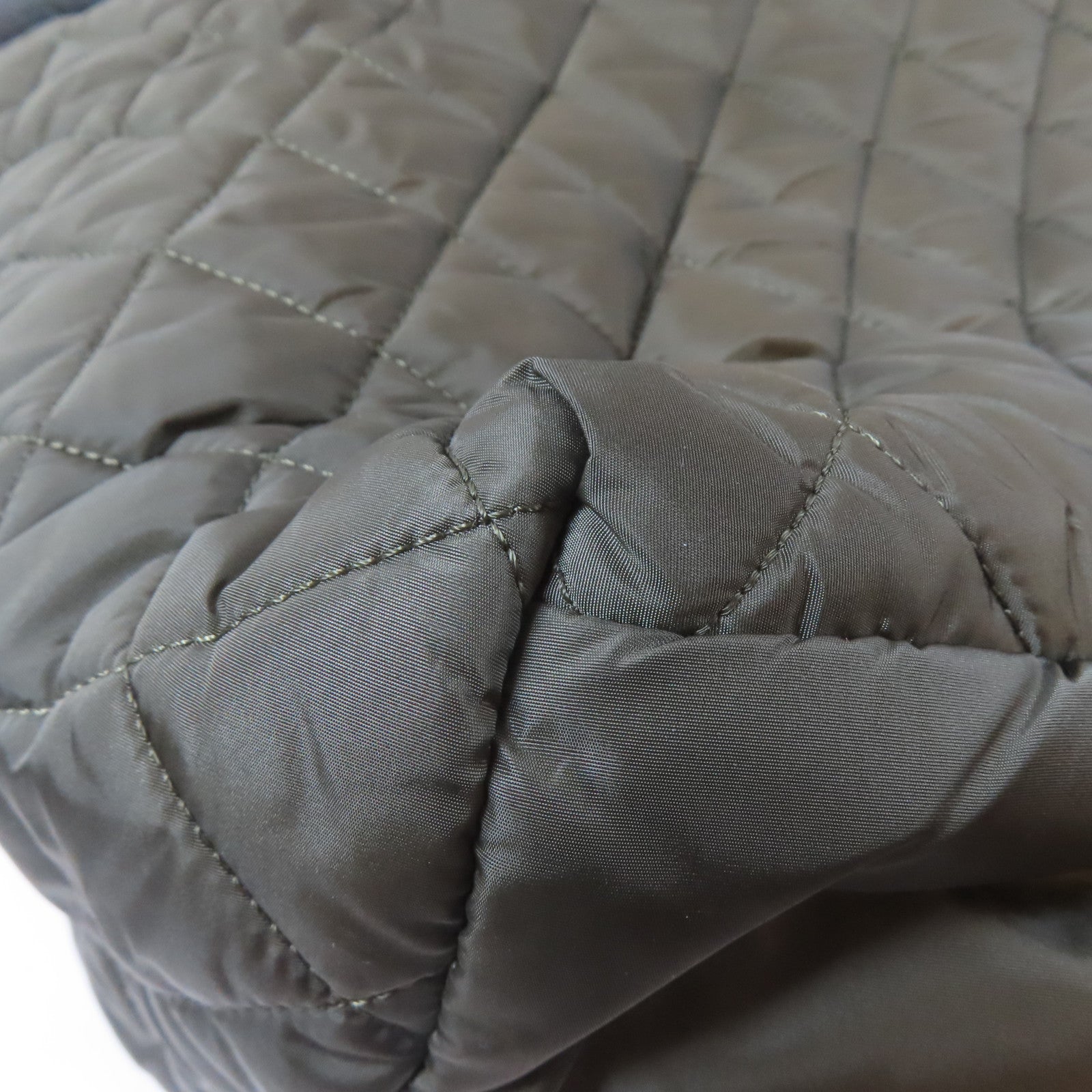 CHANEL 菱格尼龍Coco Cocoon銀扣手挽袋綠色