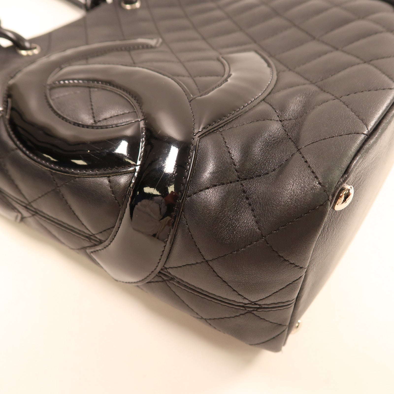 CHANEL 牛皮皮革Cambon Line Tote Bag銀扣手挽袋