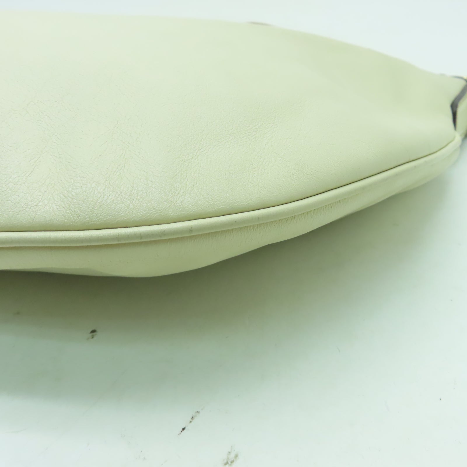 GUCCI 【激減優惠】牛皮皮革Shoulder Bag金扣肩背袋米色