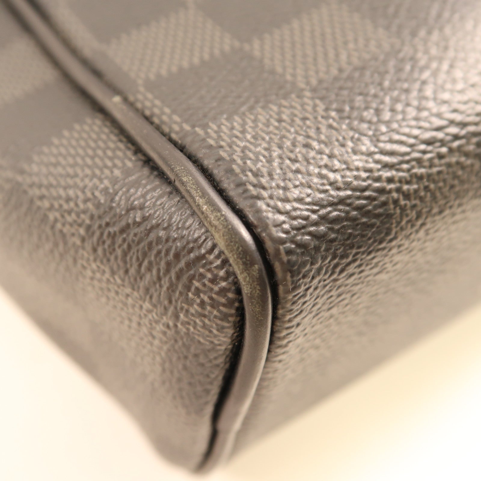 LOUIS VUITTON Damier Graphite Dayton MM銀扣肩背袋