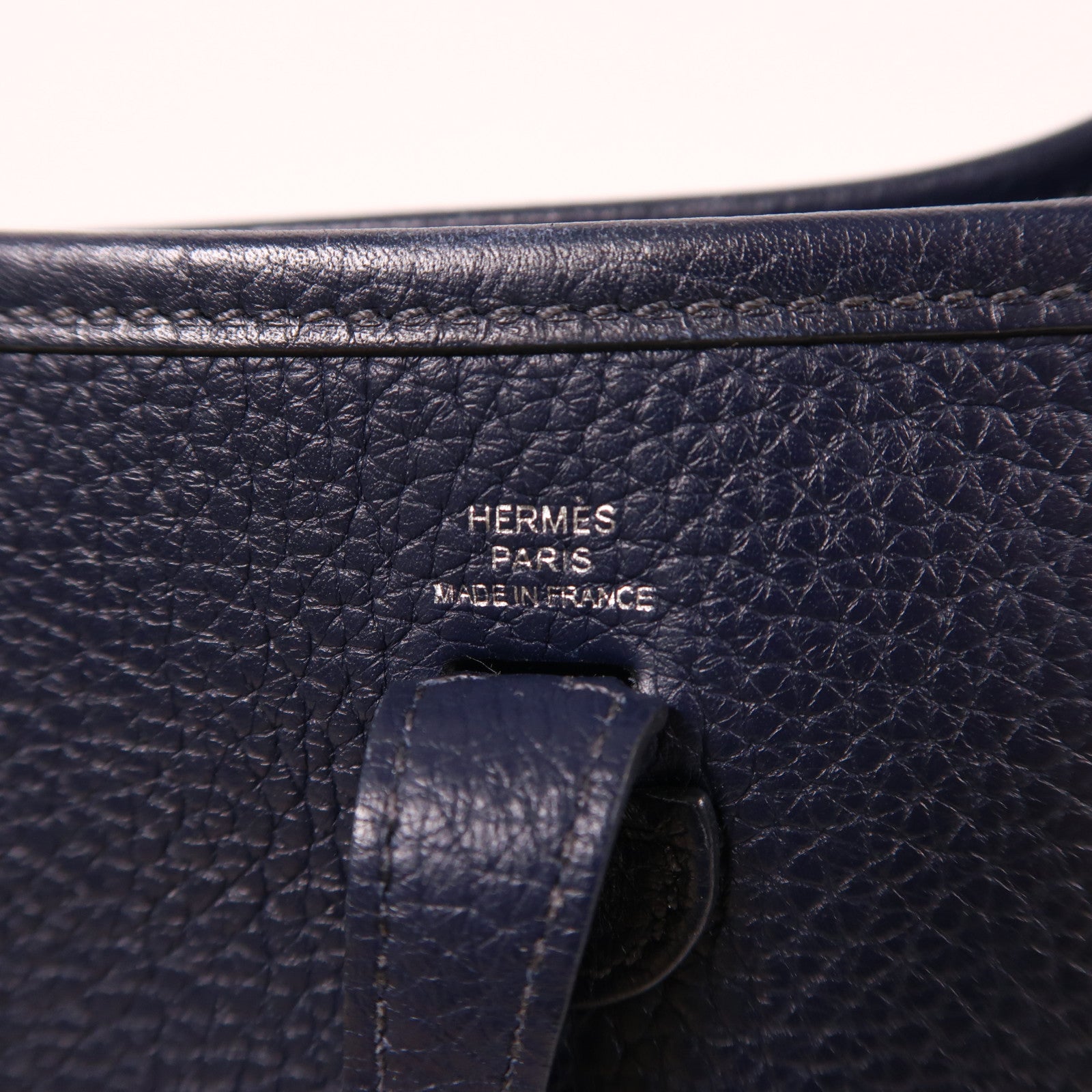 HERMES Clemence皮革Evelyne TPM銀扣肩背袋夜空深藍色