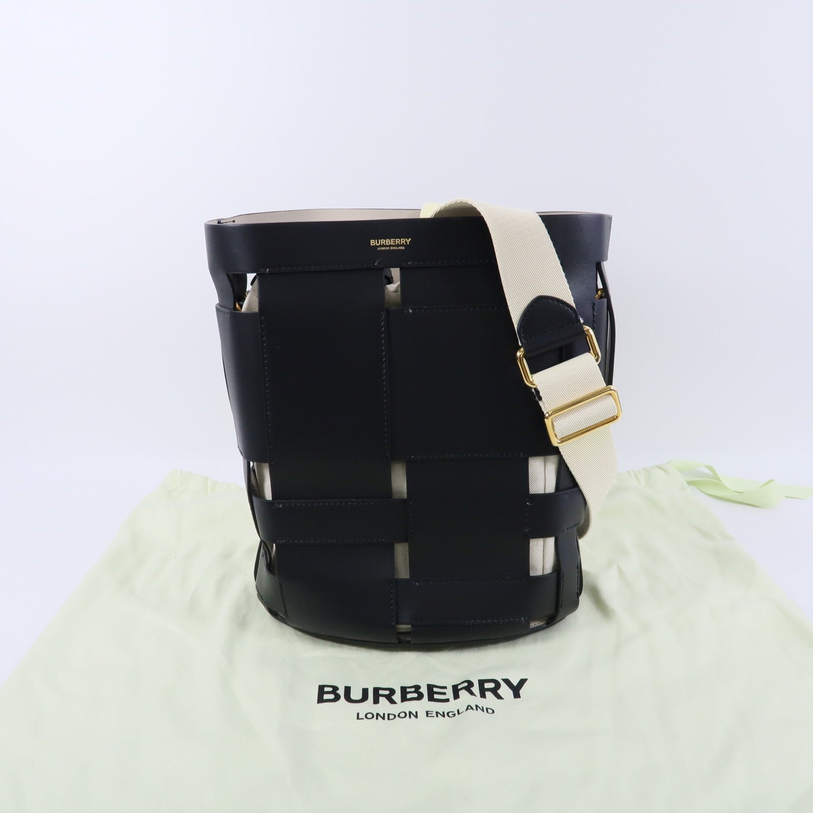 BURBERRY 牛皮皮革Foster Bucket Bag肩背袋
