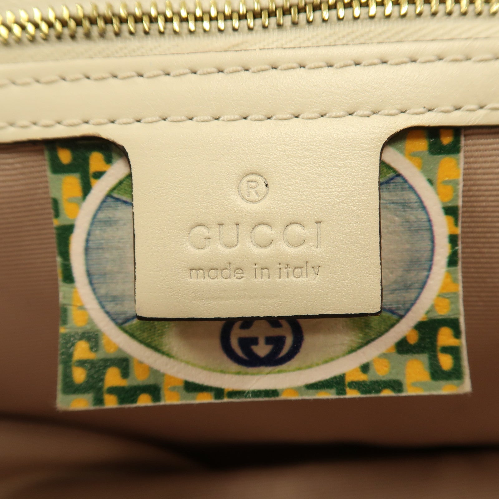 GUCCI 牛皮皮革Rajah Medium金扣鏈帶肩背袋白色