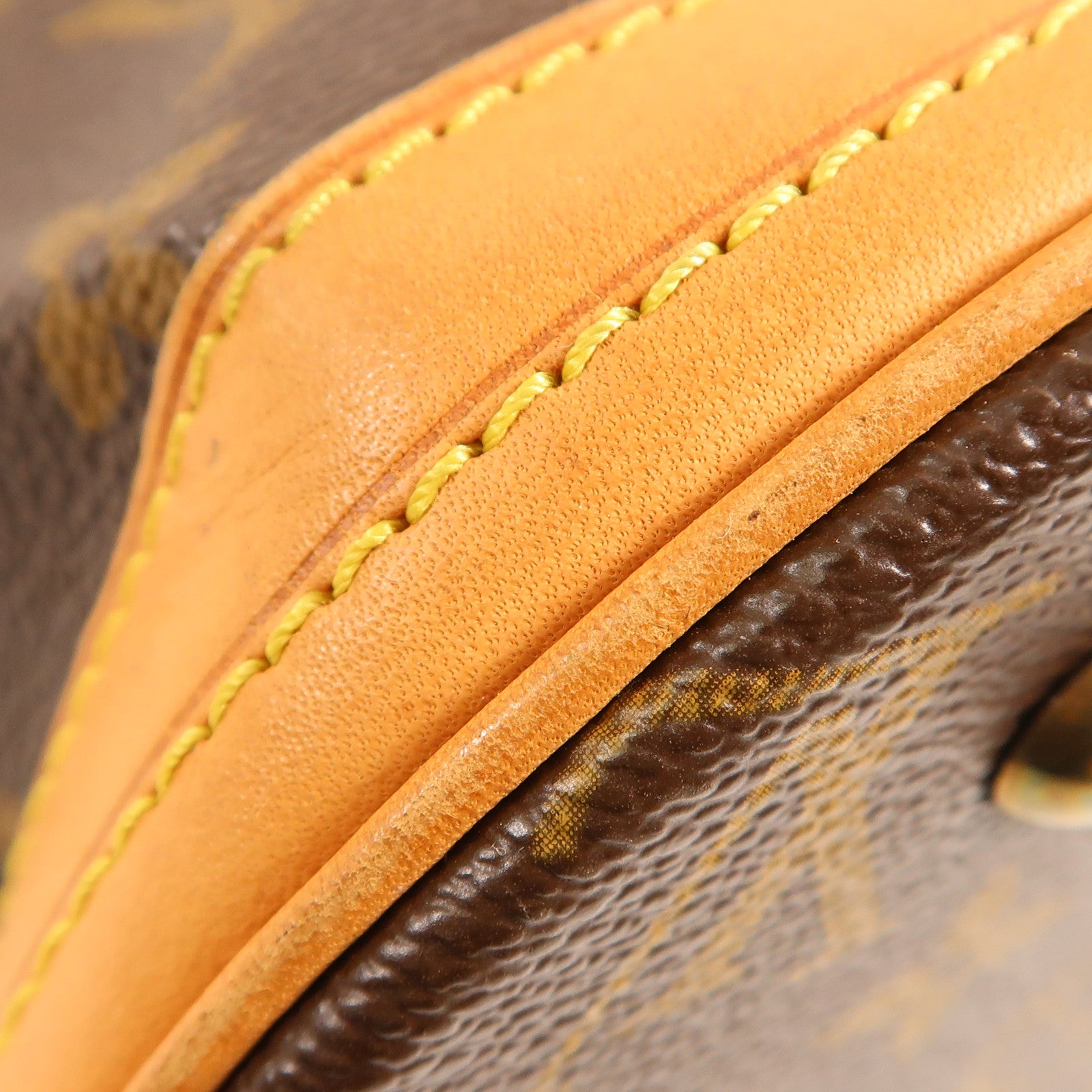 LOUIS VUITTON Monogram Bucket PM金扣手挽袋/肩背袋