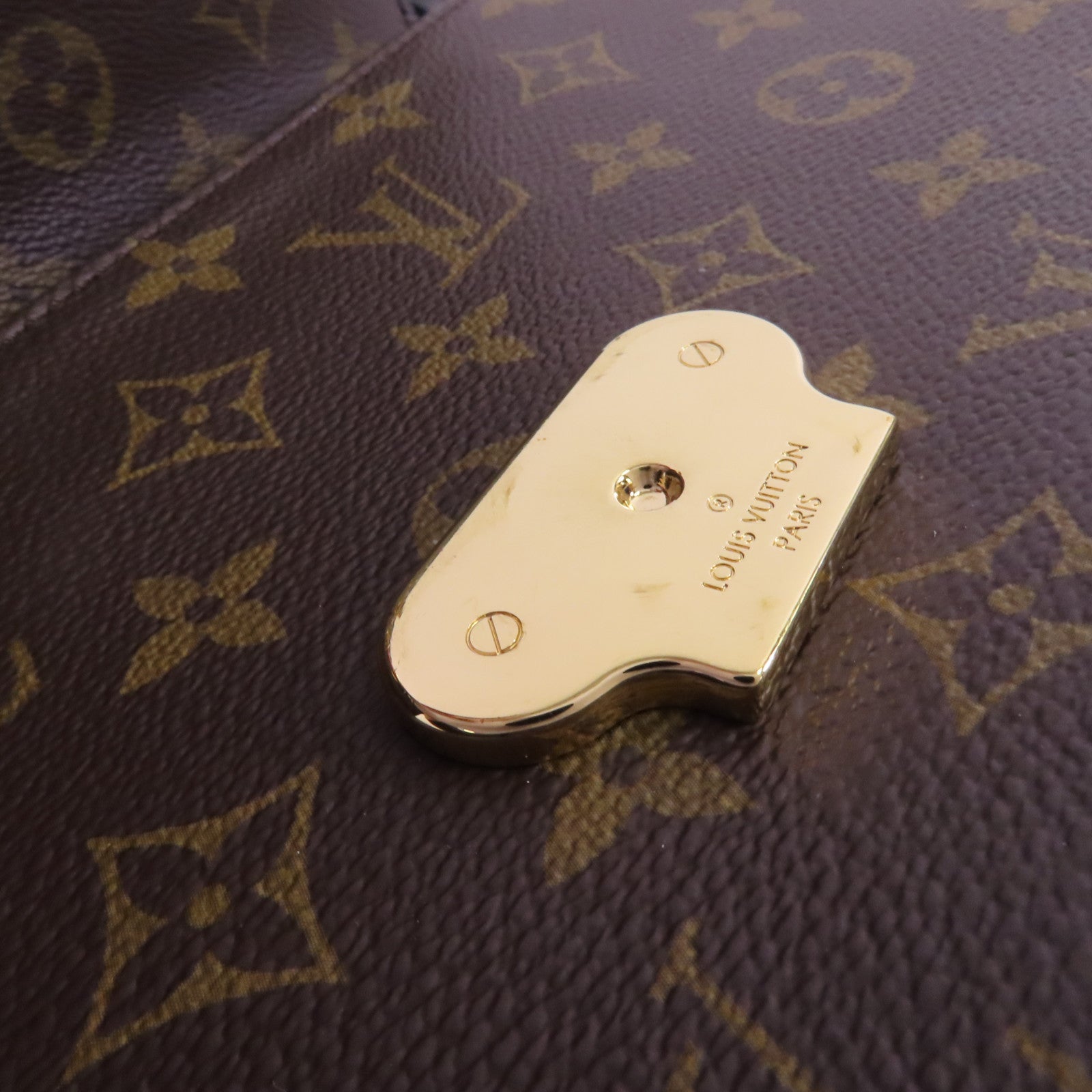 LOUIS VUITTON Monogram Saint Placide金扣鏈帶肩背袋