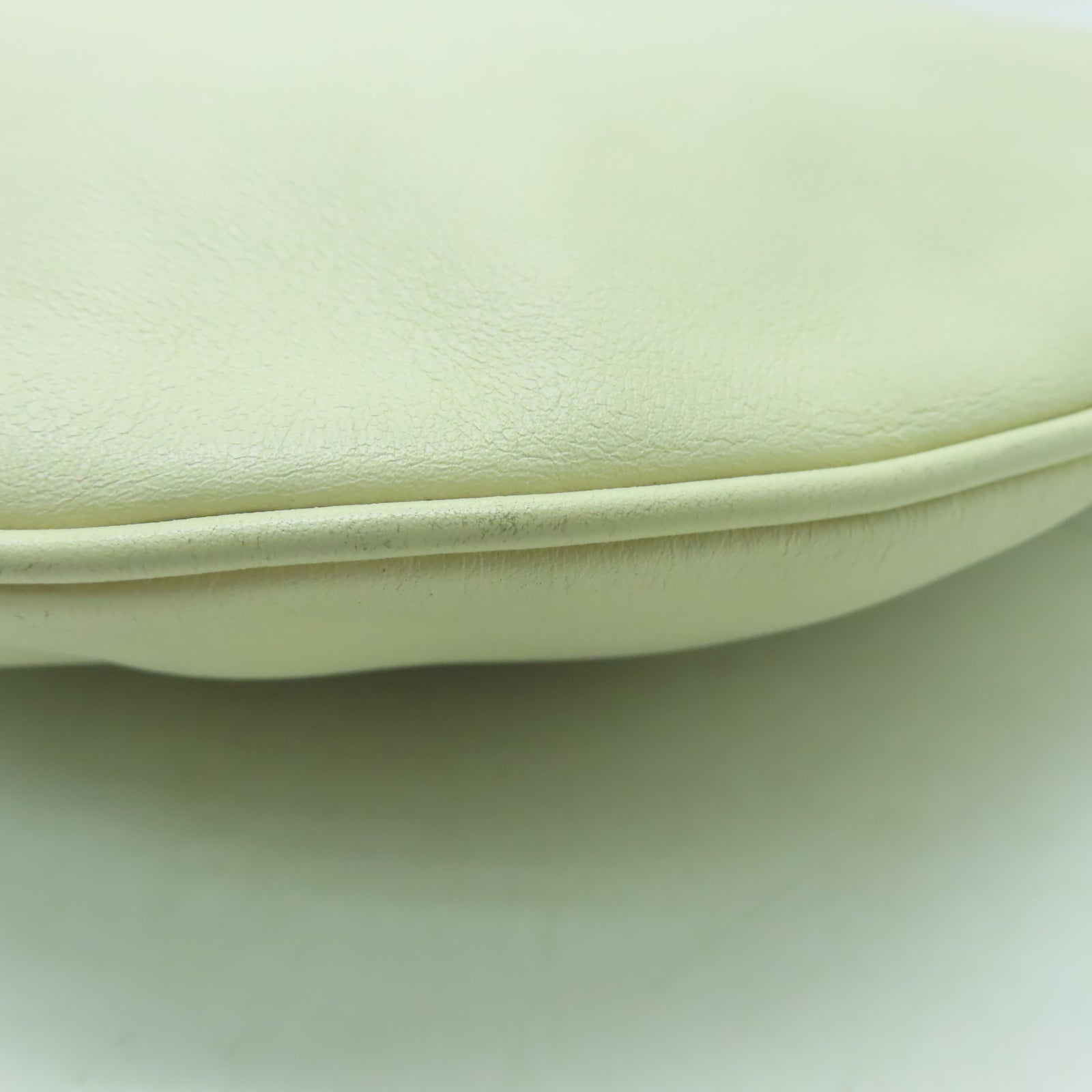 GUCCI 【激減優惠】牛皮皮革Shoulder Bag金扣肩背袋米色