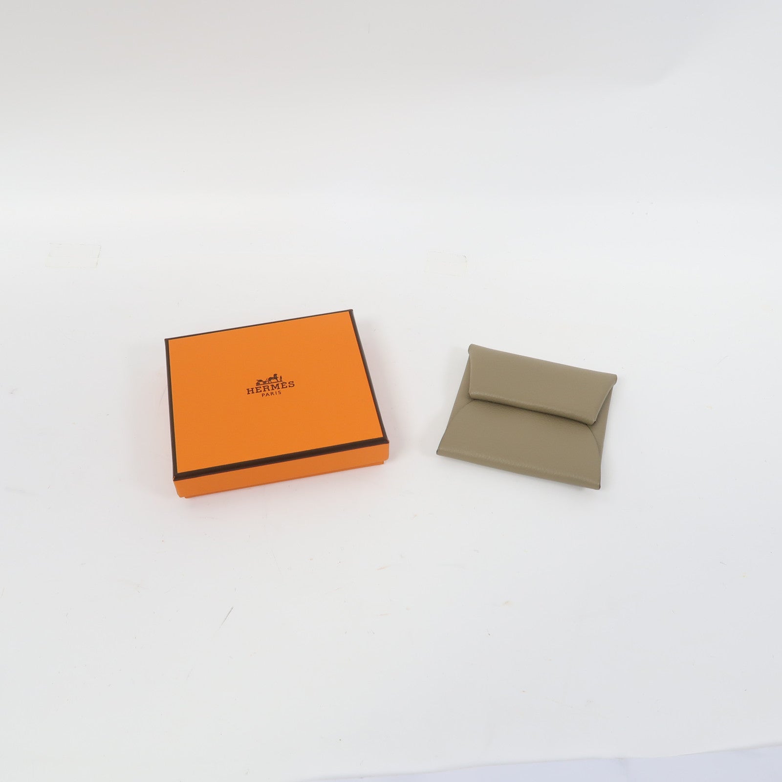 HERMES Chevre皮革Bastia Coin Case銀扣零錢包卡其色