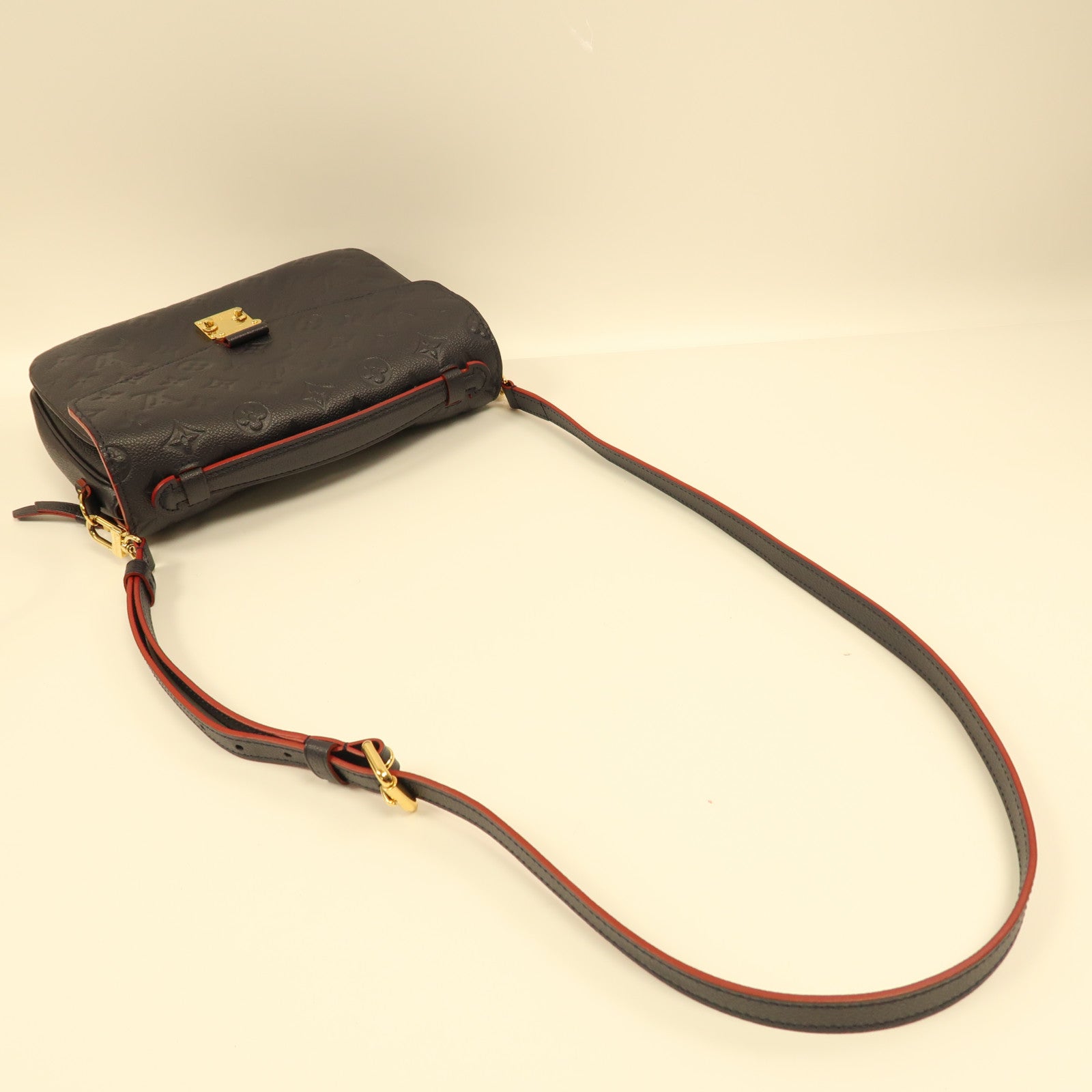LOUIS VUITTON Monogram Empreinte Pochette Metis金扣手挽肩背兩用袋深藍色