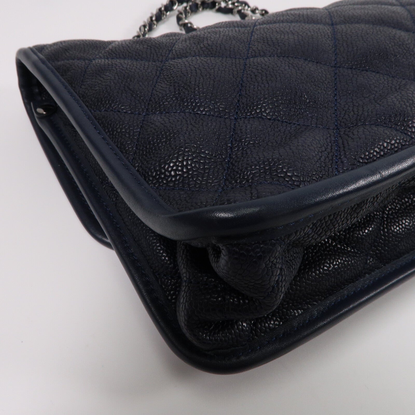 CHANEL 牛皮皮革French Riviera Flap鏈帶肩背袋