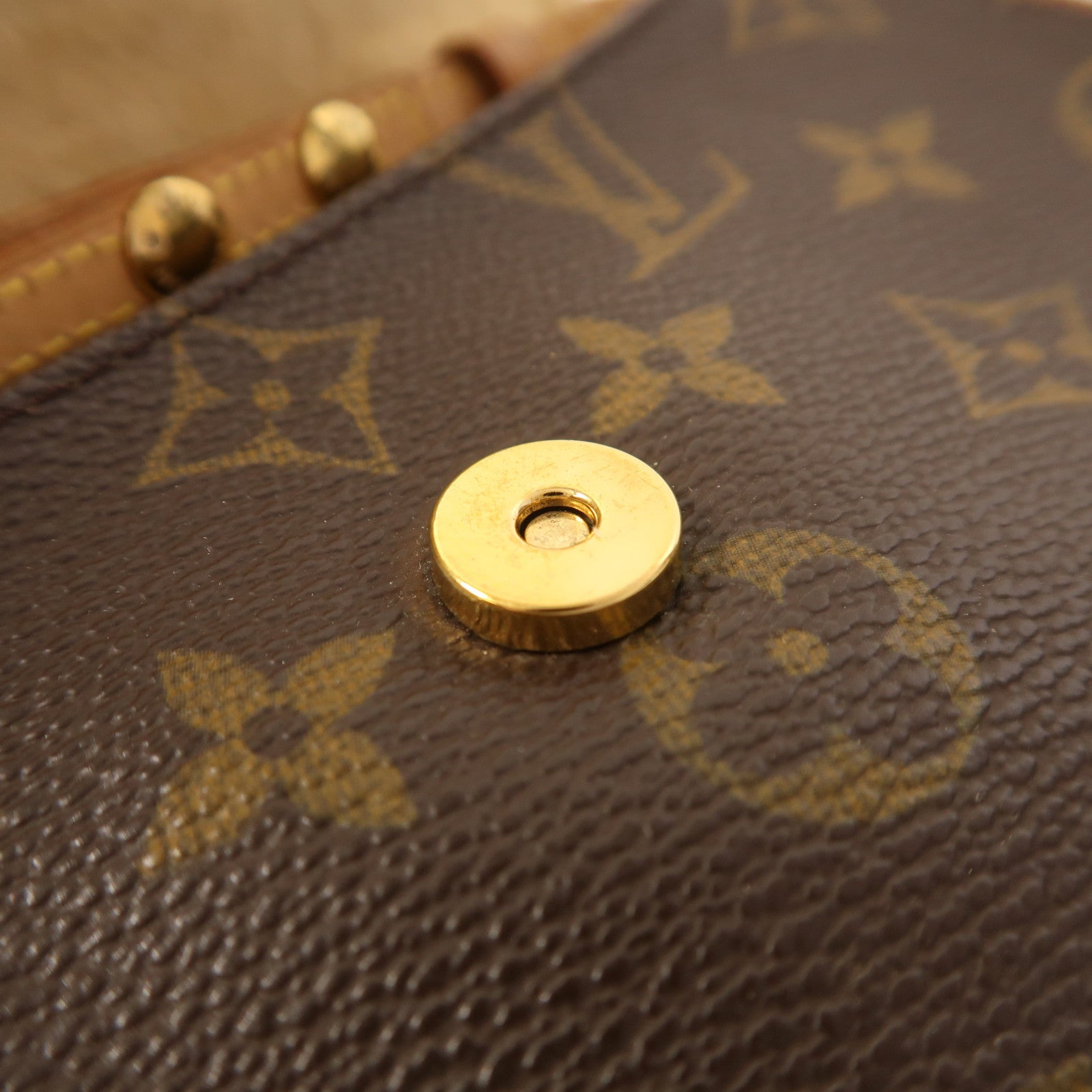 LOUIS VUITTON Monogram Pochette Florentine金扣肩背袋
