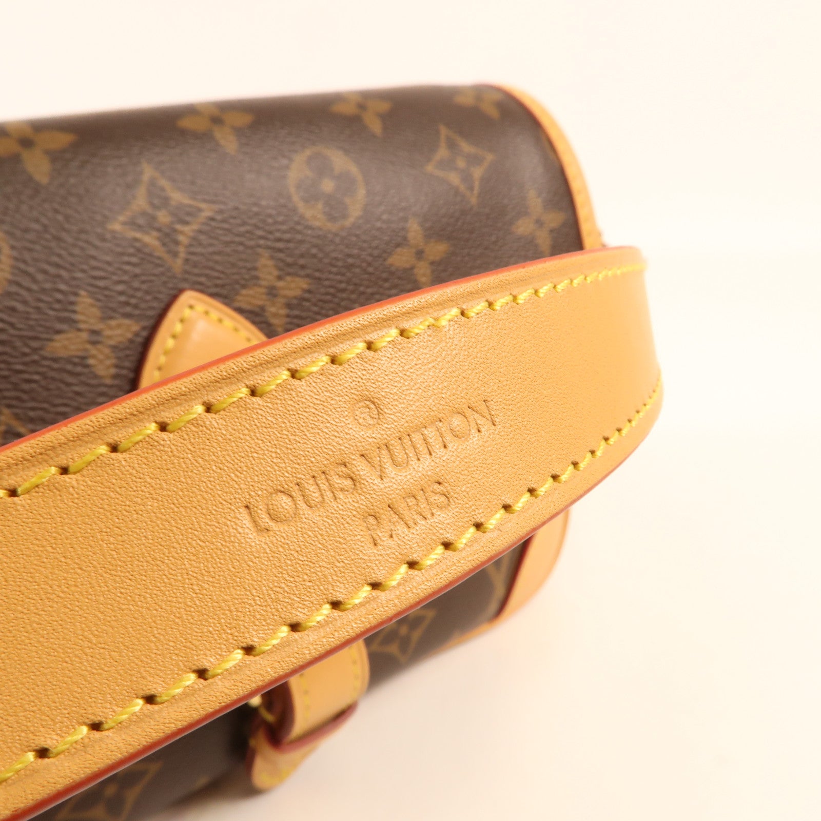 LOUIS VUITTON Monogram Diane金扣手挽肩背兩用袋